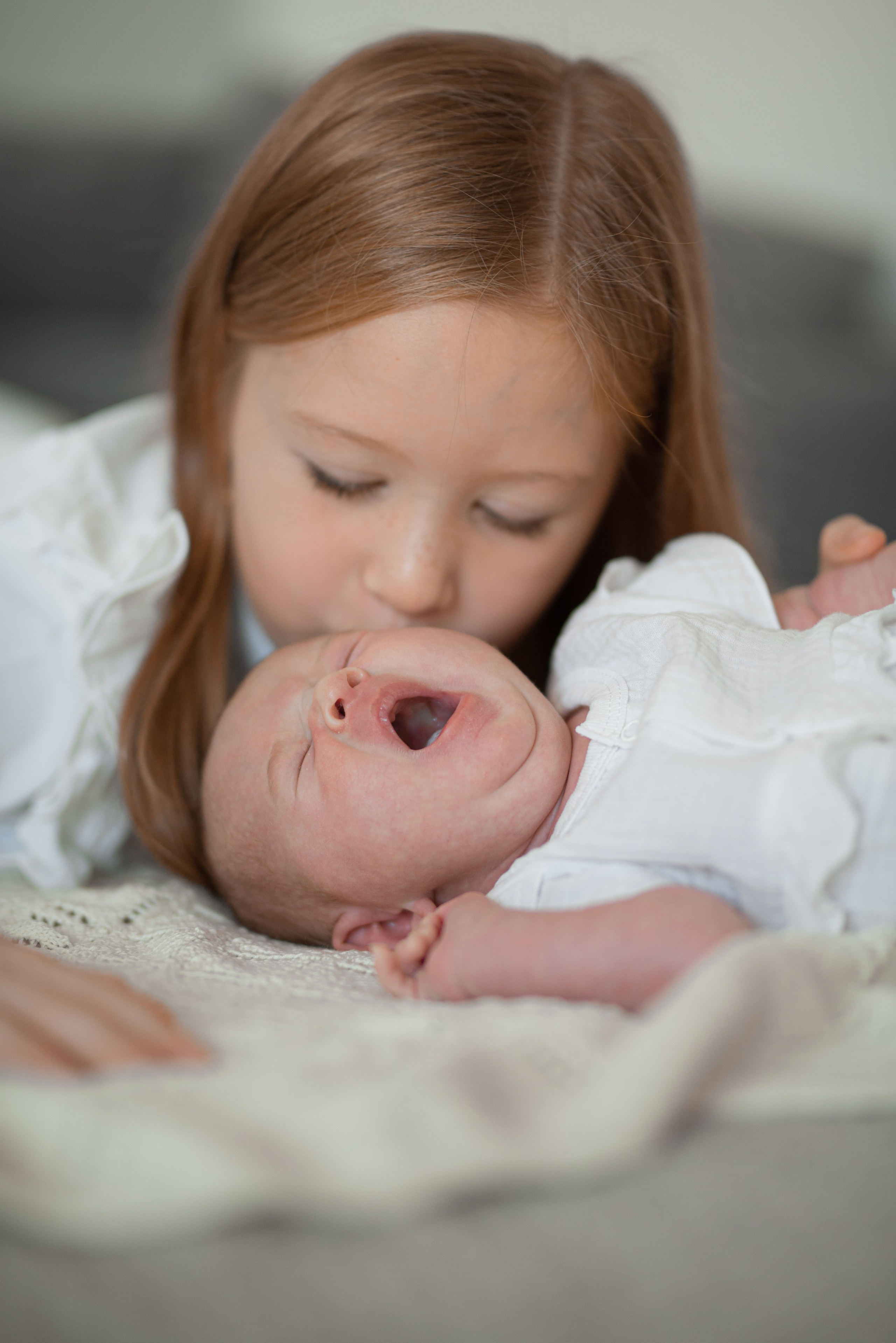 Лена, Алиса и Анита. Фотограф Таинств Крещения и Венчания в г. Курске