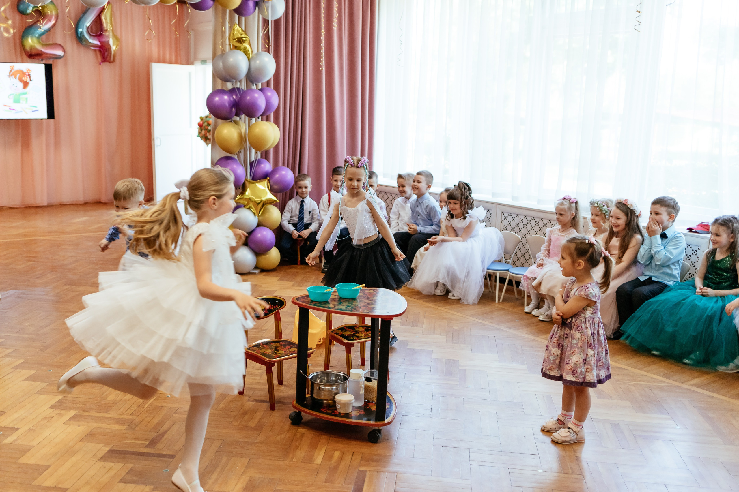 Праздник в детском саду. Семейный фотограф в Минске Приболовец Светлана