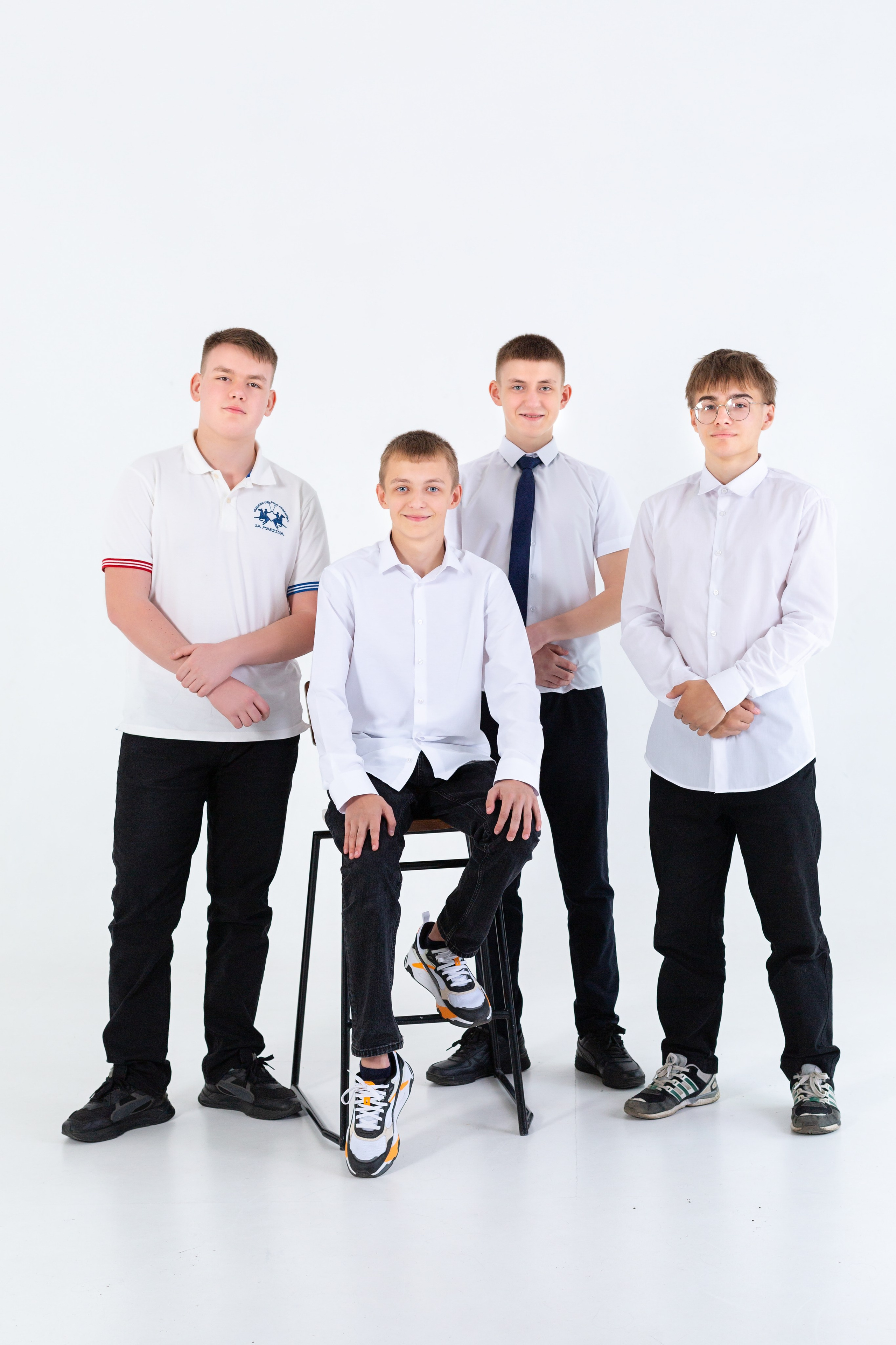 Фотоальбомы СТАРШЕКЛАССНИКИ. Студия «Фокус» детская фотография Ольги Поповой г. Бийск