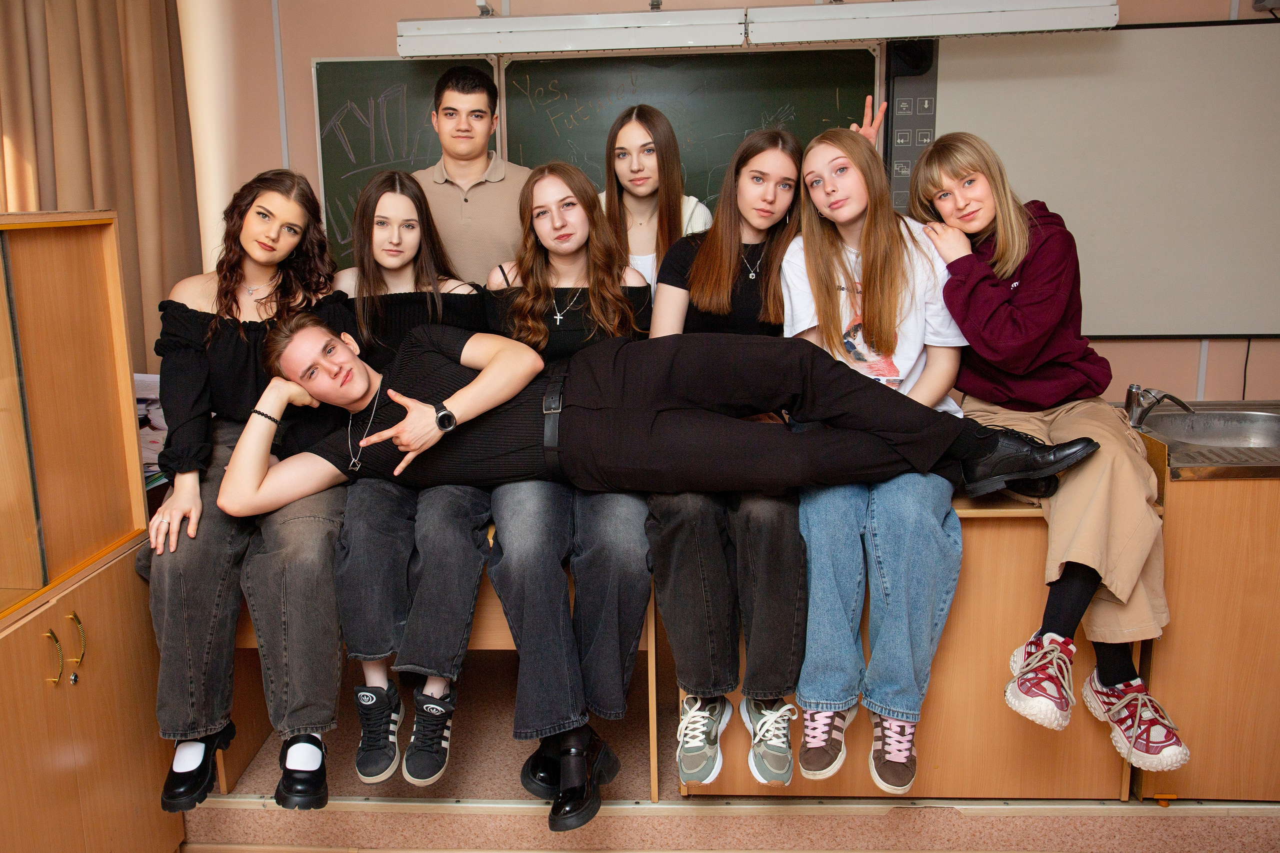 Фотоальбомы СТАРШЕКЛАССНИКИ. Студия «Фокус» детская фотография Ольги Поповой г. Бийск