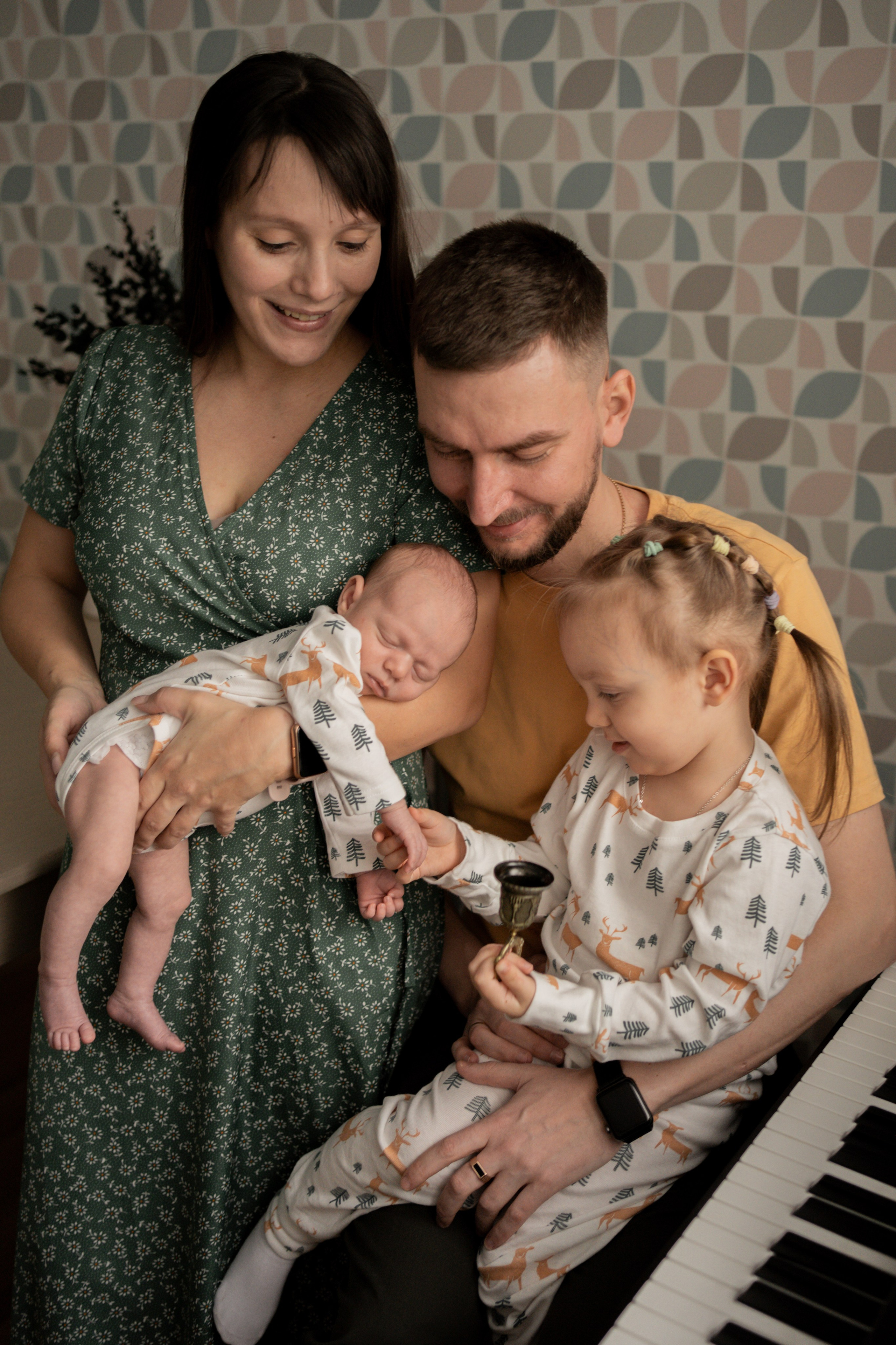 Оля, Коля, Аня, Рита. Фотограф грудного вскармливания в Москве Екатерина