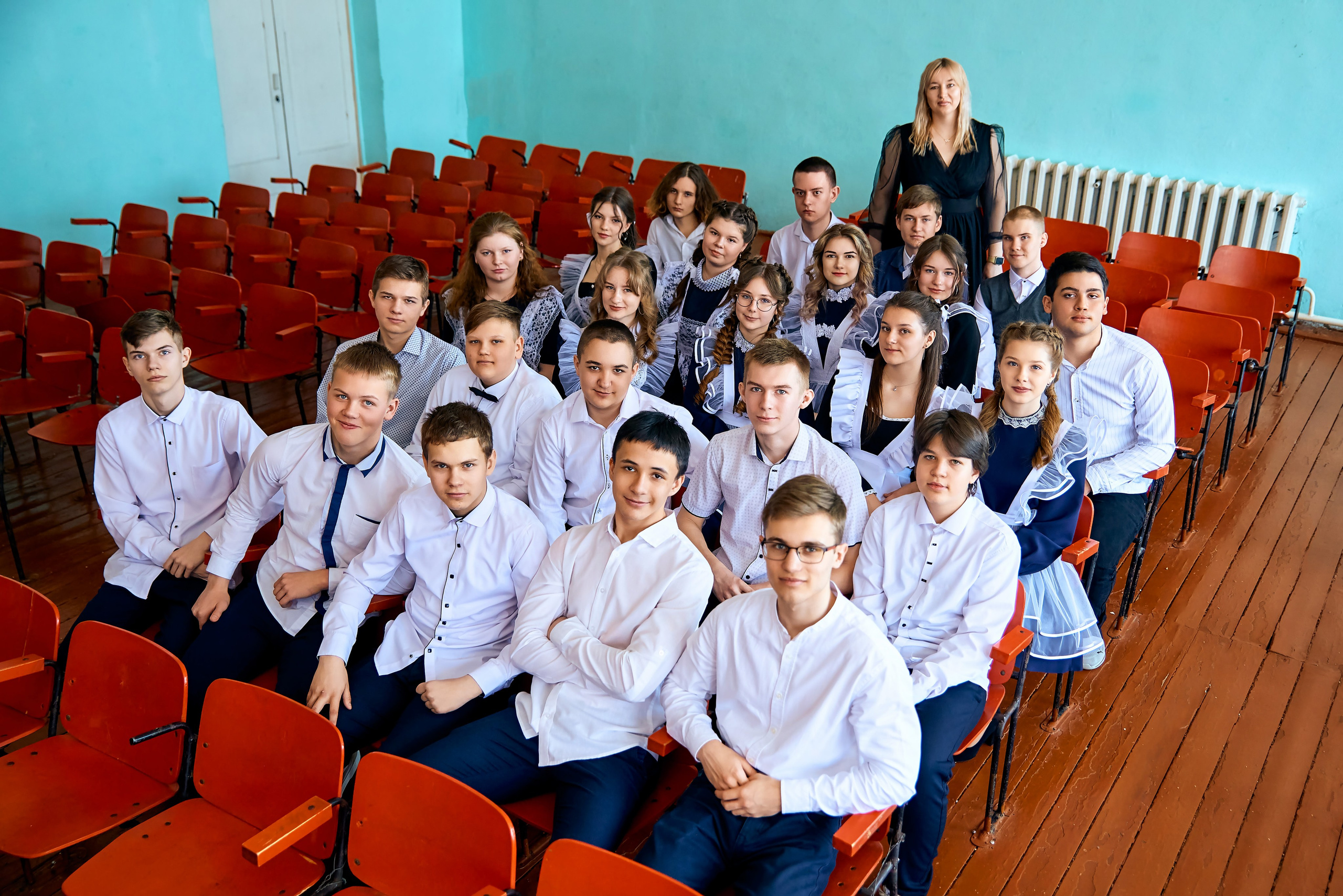 9А класс Хотынецкая СОШ выпуск 2024. Фотограф в Орле Павел Черкасов