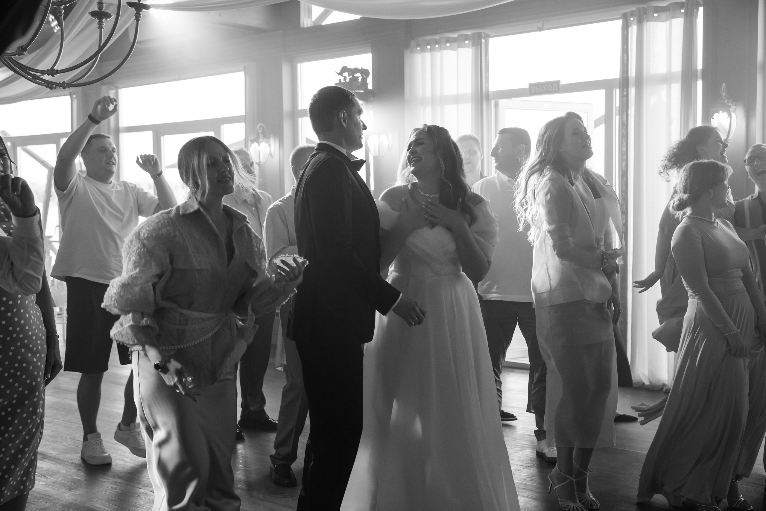 Свадебная фотосессия в отеле Сенешаль. Свадебный и репортажный фотограф (Москва, Королев и другие)