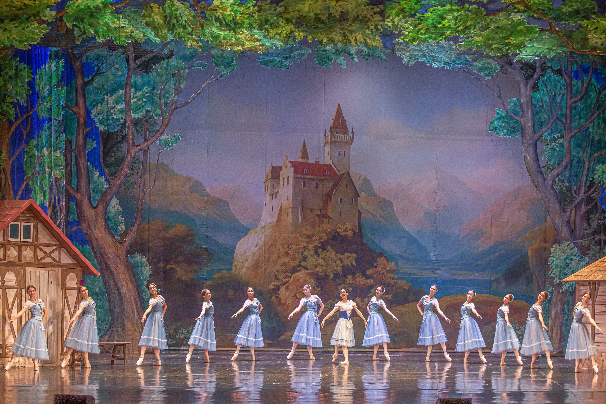 Жизель балет Марийского театра оперы и балета на сцене Зимнего театра. Фотограф в Сочи Юрий Шептаев