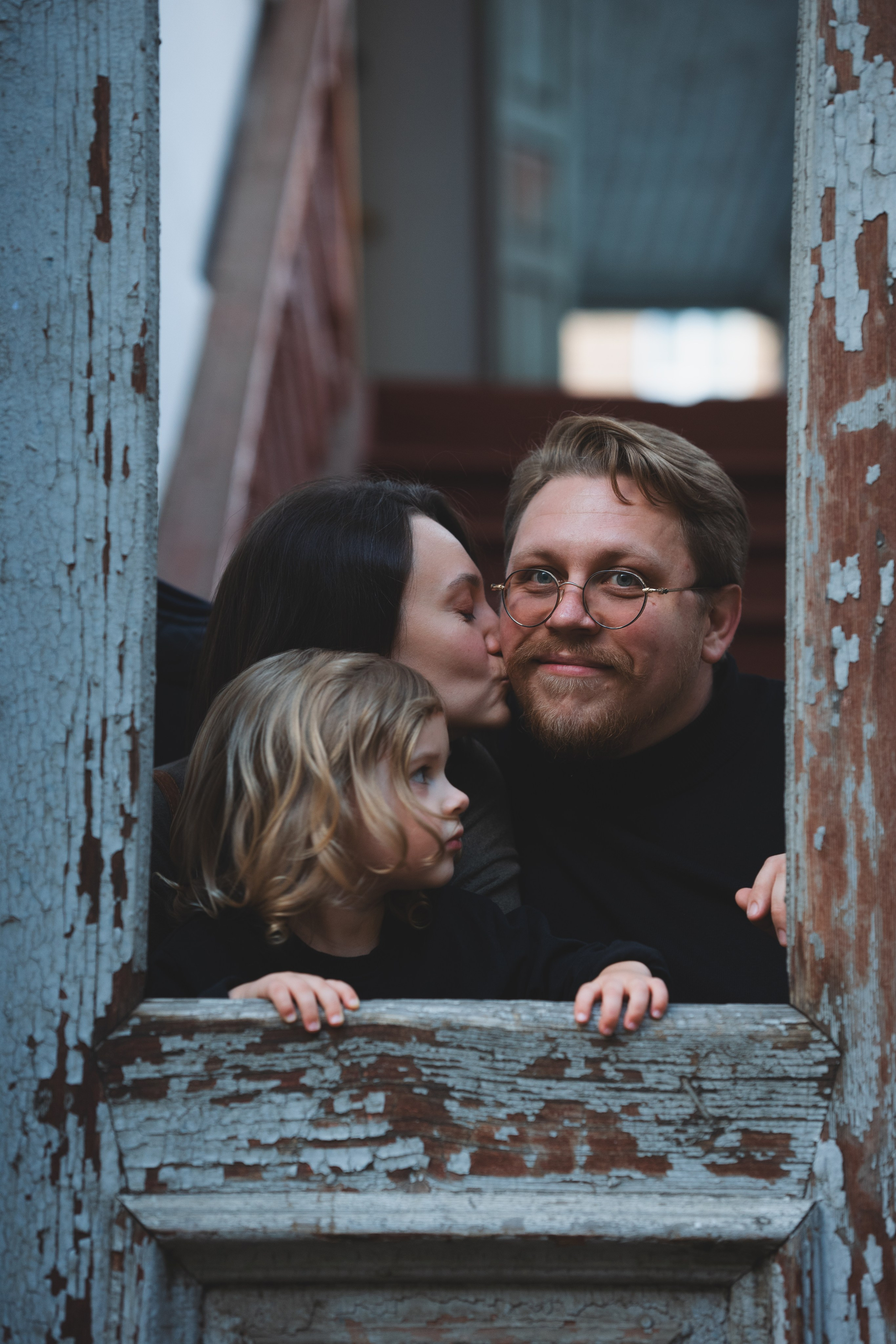 …история о прогулке в старом городе и семье. Марковы: фото, видео, кино и книги