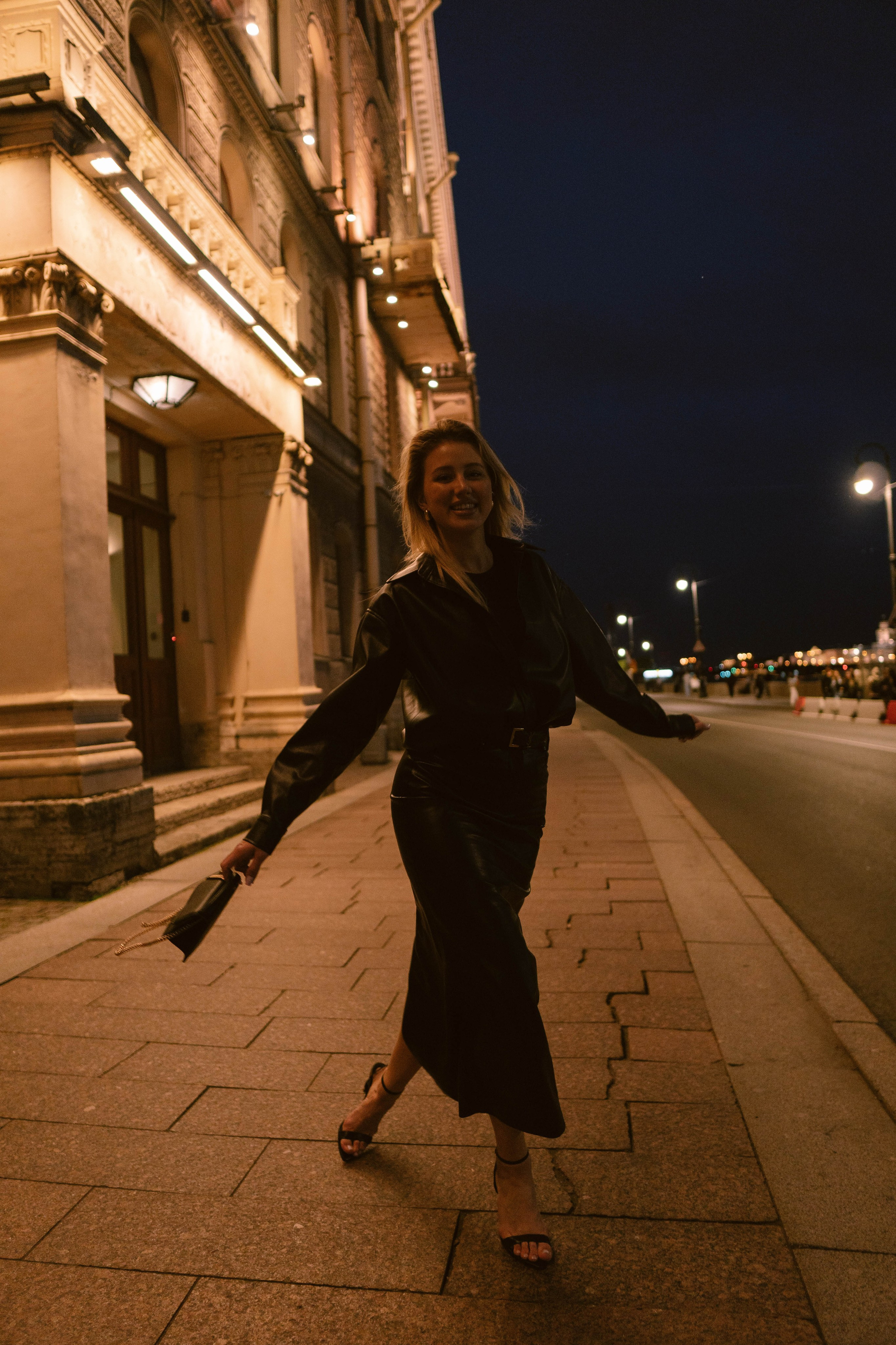 Даша и ночной Петербург. Фотограф в Санкт-Петербурге Головина Анастасия