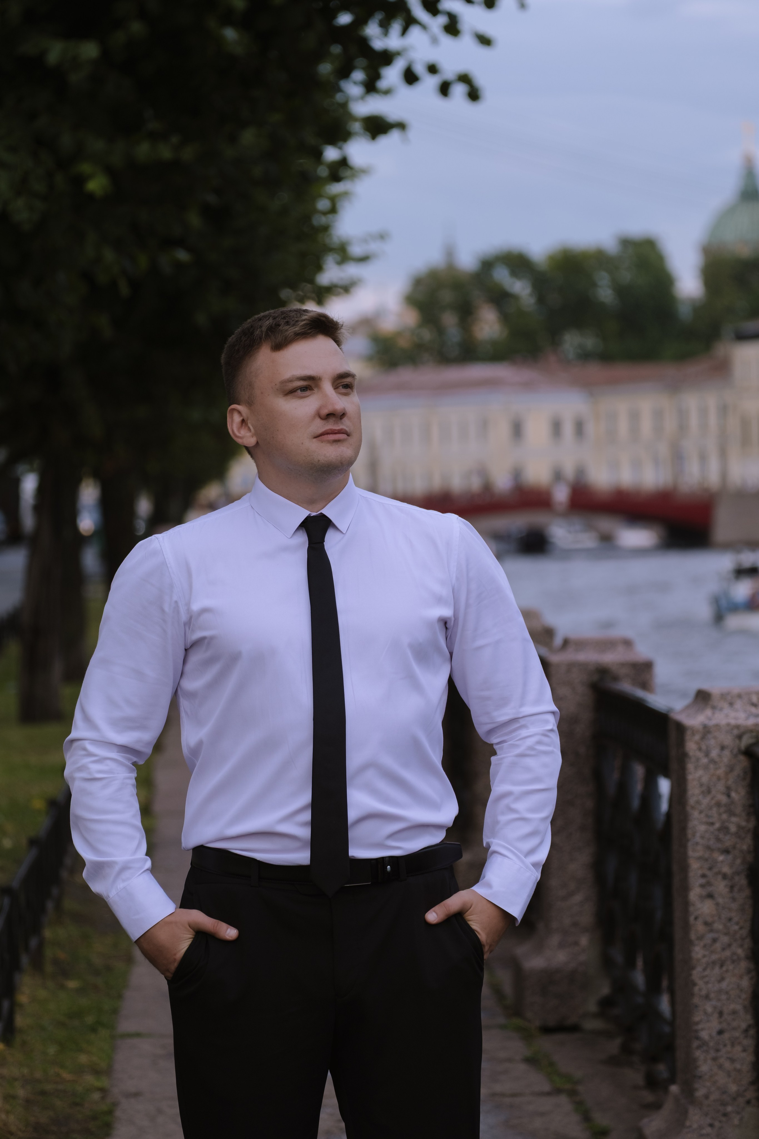 СВАДЕБНАЯ СЬЕМКА С ИСАКИЕВСКИМ СОБОРОМ, АСТОРИЯ И ЗАКОНОДАТЕЛЬНОЕ СОБРАНИЕ. Профессиональный фотограф, Санкт-Петербург — Виктория Богомолова