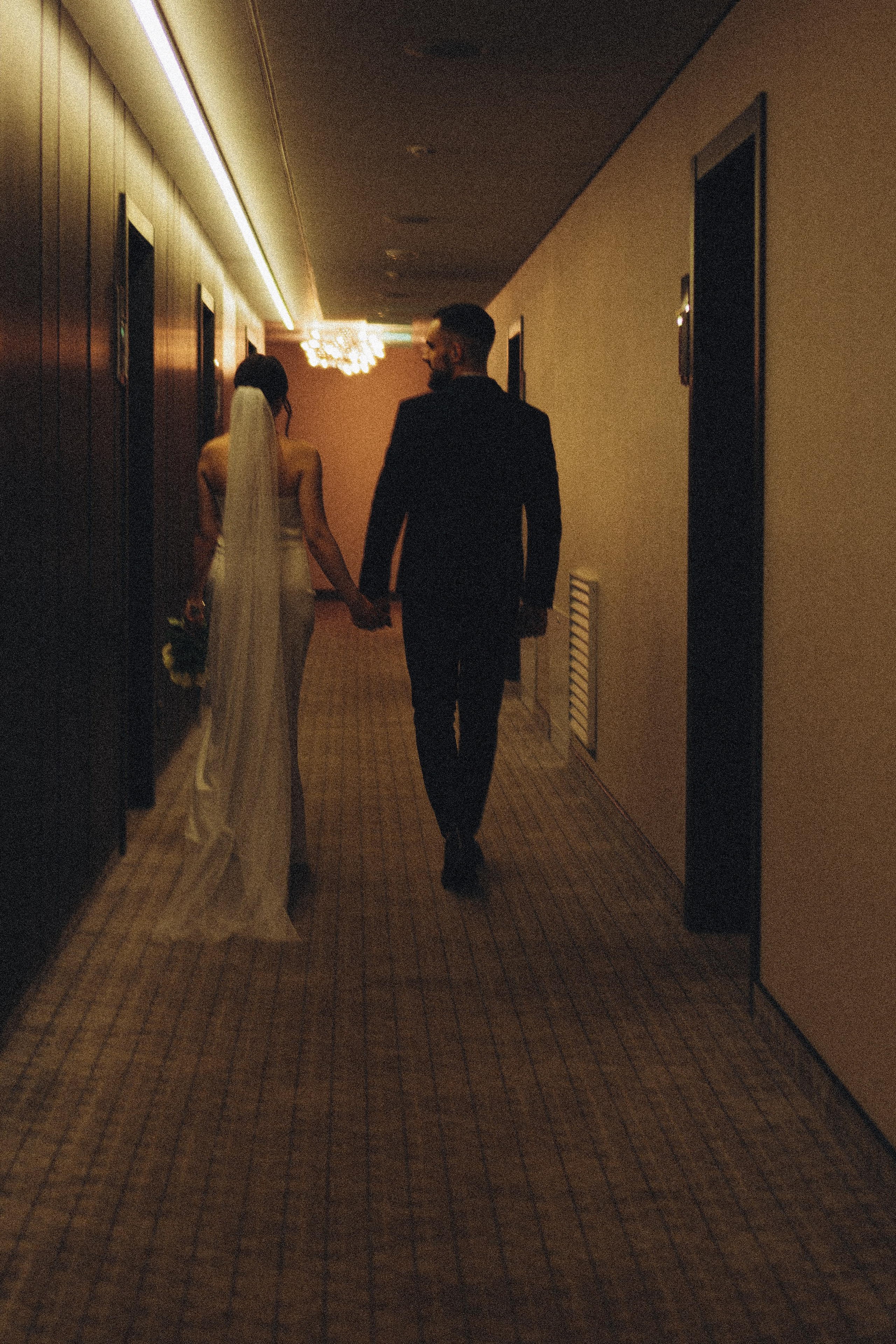 СВАДЕБНАЯ СЬЕМКА СБОРОВ ЖЕНИХА И НЕВЕСТЫ В ОТЕЛЕ И ТАКЖЕ ФОТОСЕССИИЯ В ОТЕЛЕЕ МЕГАПОЛИС БРЯНСК. Профессиональный фотограф, Санкт-Петербург — Виктория Богомолова