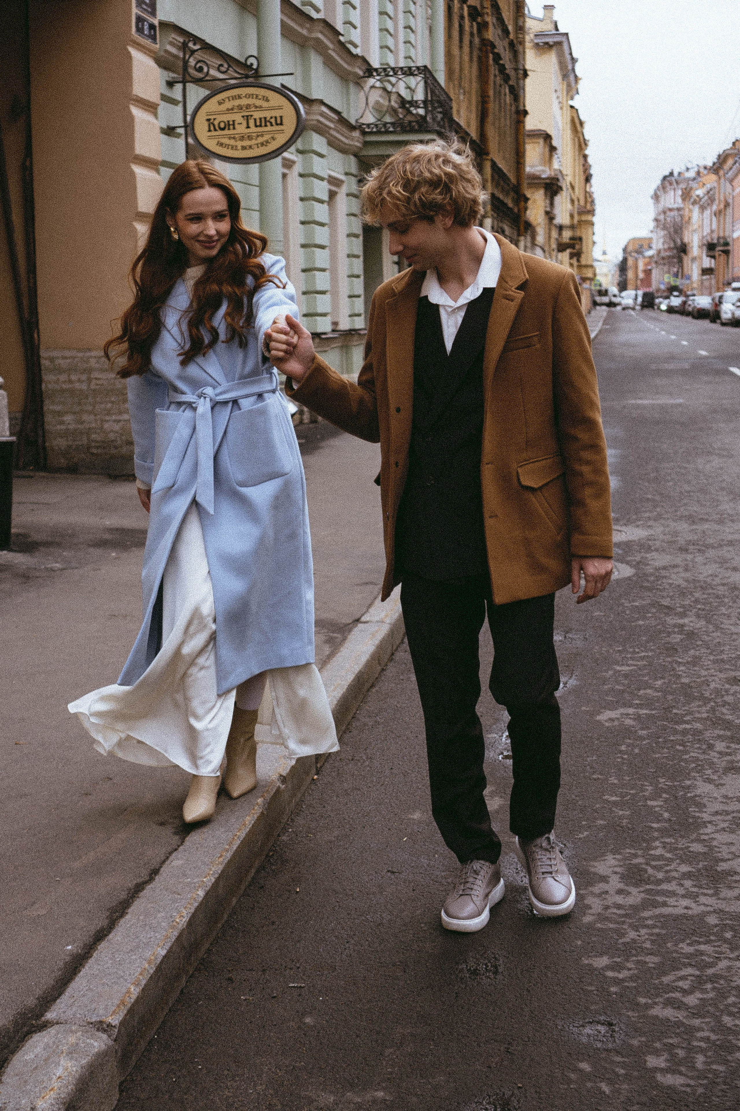 СВАДЕБНАЯ ПРОГУЛКА ПО ПЕТРОГРАДКЕ ВЕСНОЙ (ФОТОСЕССИИЯ ПАРЫ СВАДЕБНАЯ). Профессиональный фотограф, Санкт-Петербург — Виктория Богомолова