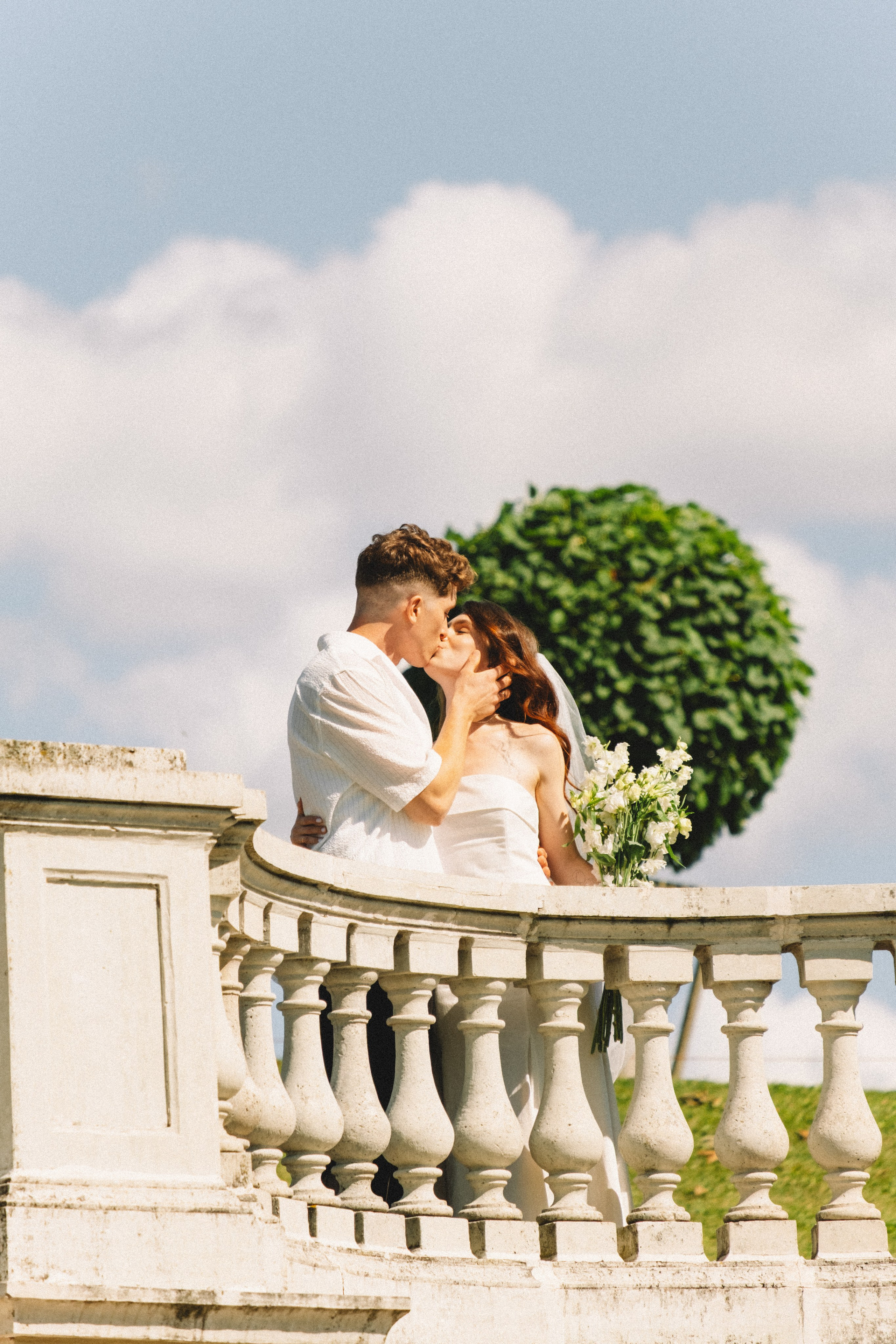 СВАДЕБНАЯ СЬЕМКА В ПЕТЕРГОФЕ И СЬЕМКА РЕПОРТАЖА В ЗАГСЕ ПЕТЕРГОФА. Профессиональный фотограф, Санкт-Петербург — Виктория Богомолова