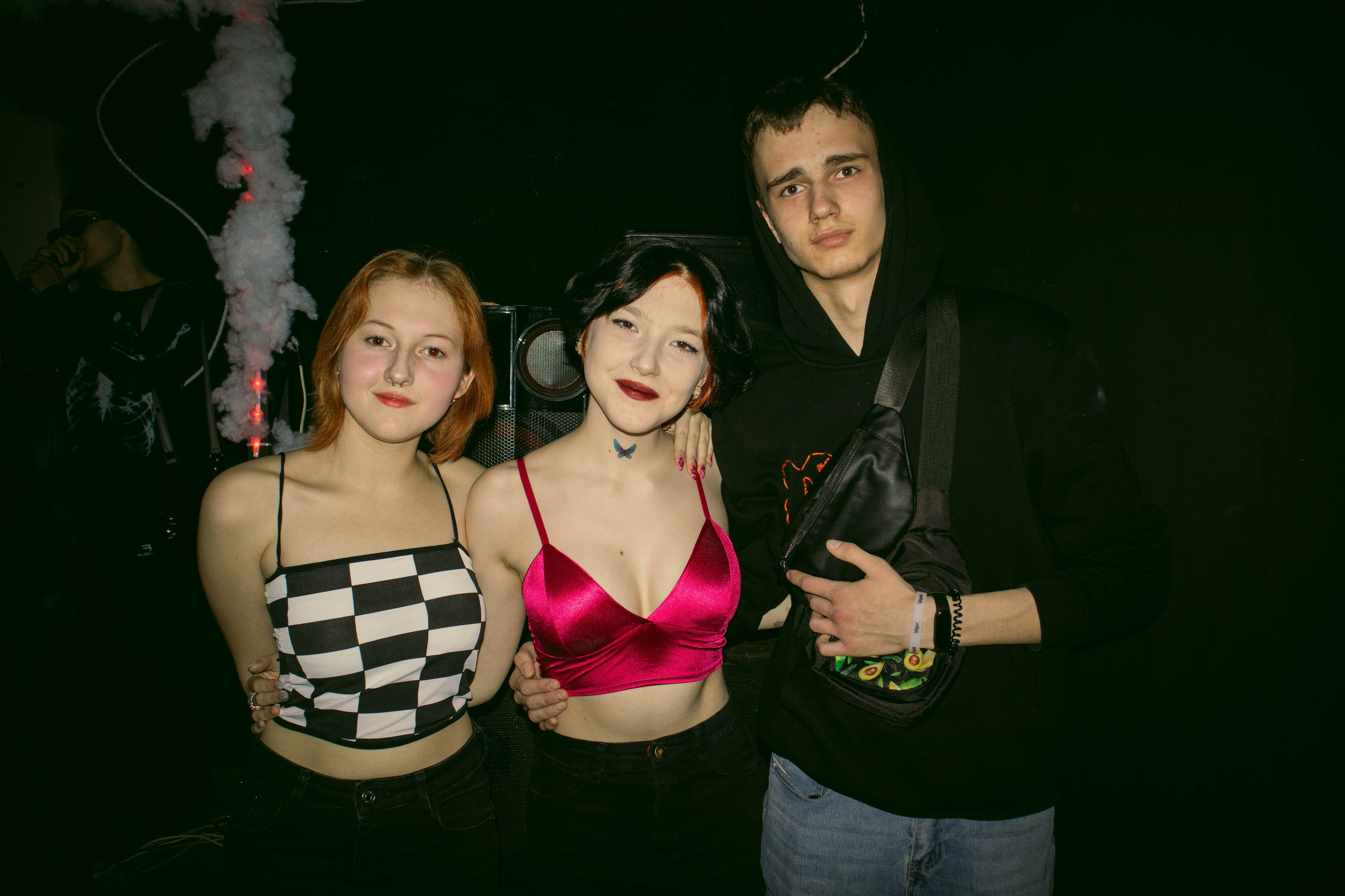 MOSHPIT. Фотограф и видеограф в Бугульме Аня Трутнева