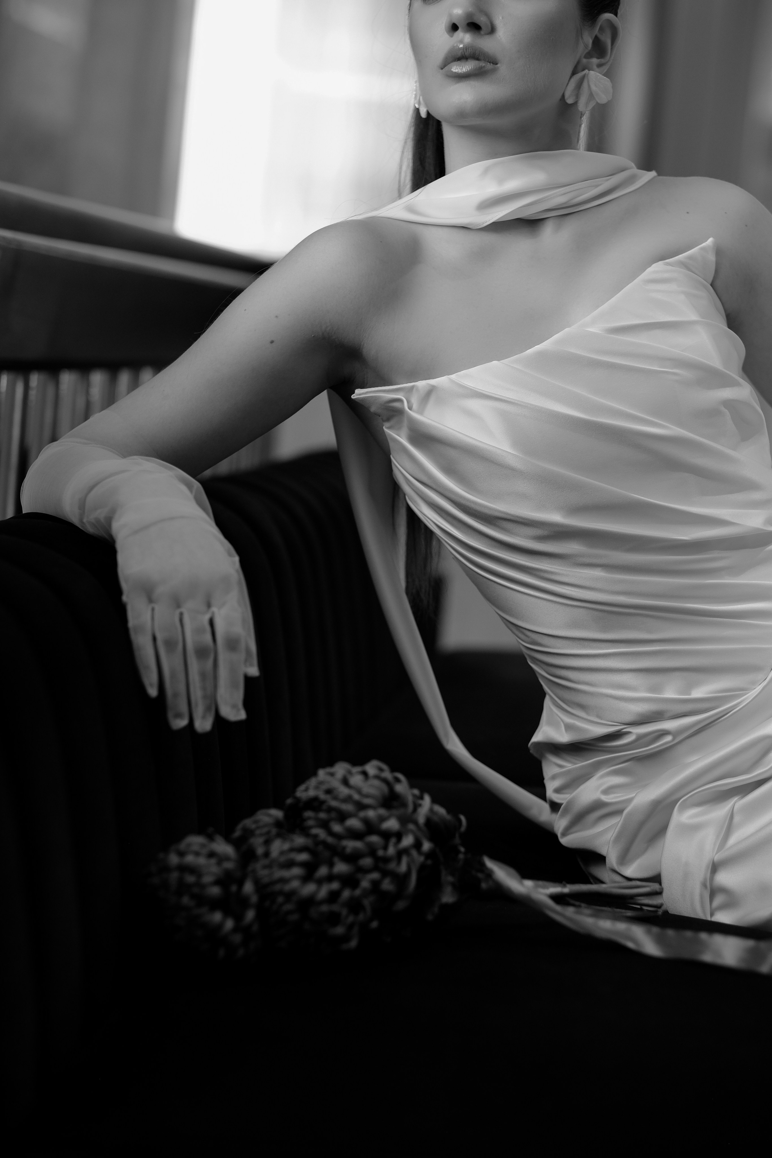 Свадебная фотосессия в театре драмы имени Наума Орлова. Свадебный фотограф в Челябинске Сырчикова Наталья