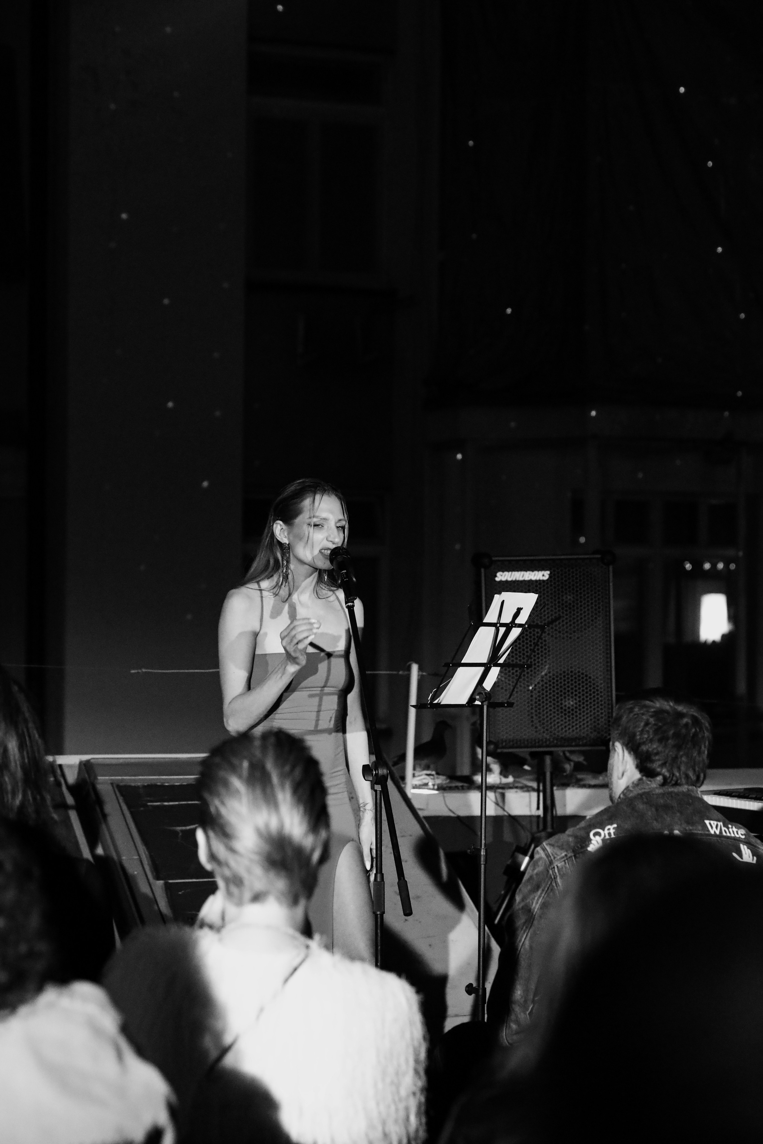 Светская хроника. Аксана Лисовская фотограф в Москве. Фотографии с характером