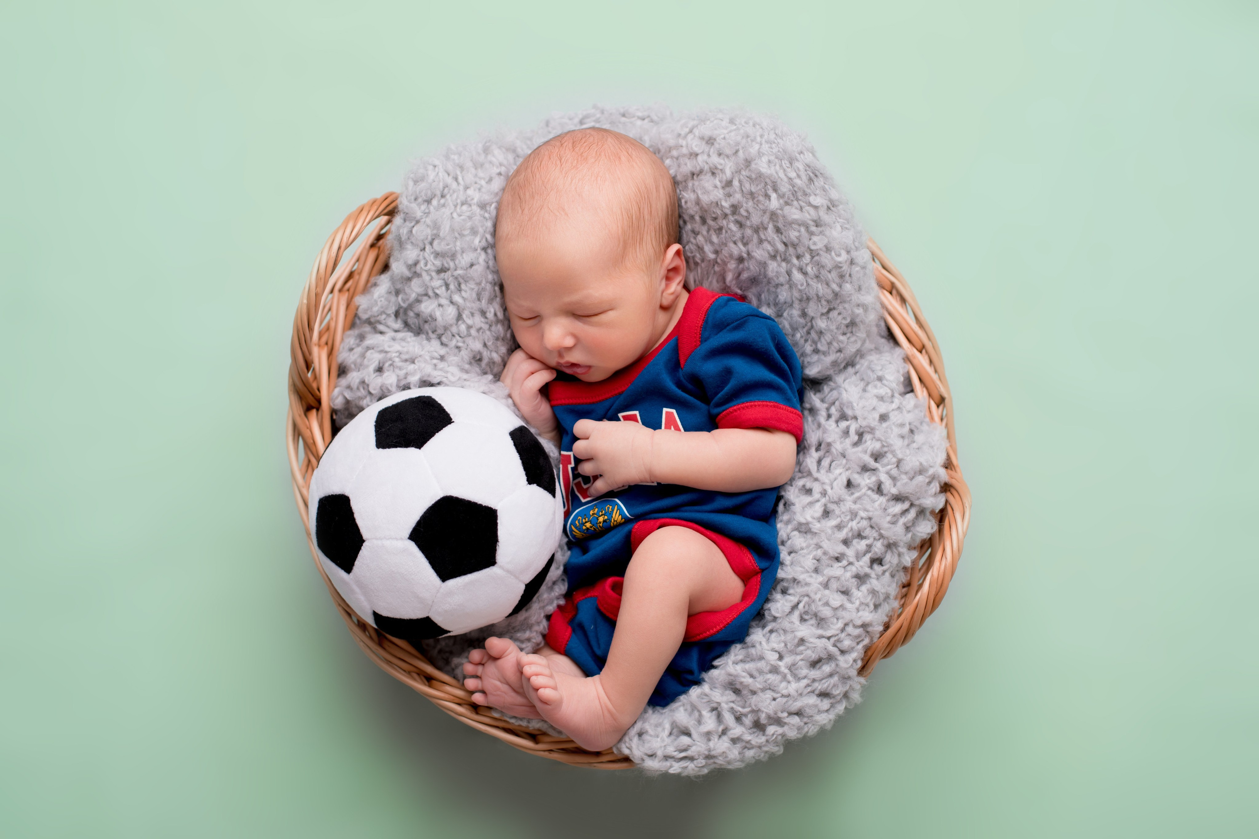 Фотосессия newborn (малыши). Фотограф новорожденных Ростов-на-Дону