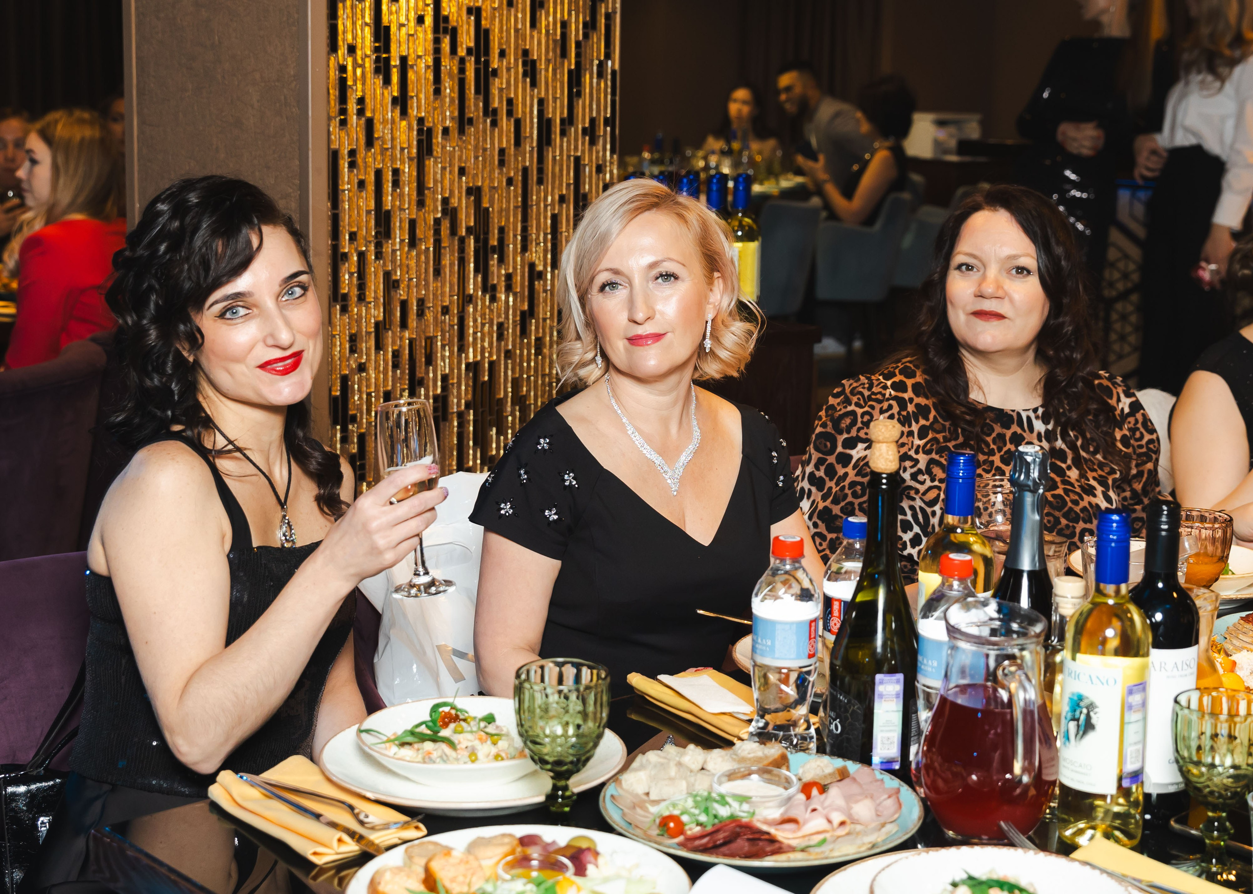 НОВОГОДНИЕ КОРПОРАТИВЫ. ФОТОГРАФ ВИНОГРАДОВА ДАРЬЯ