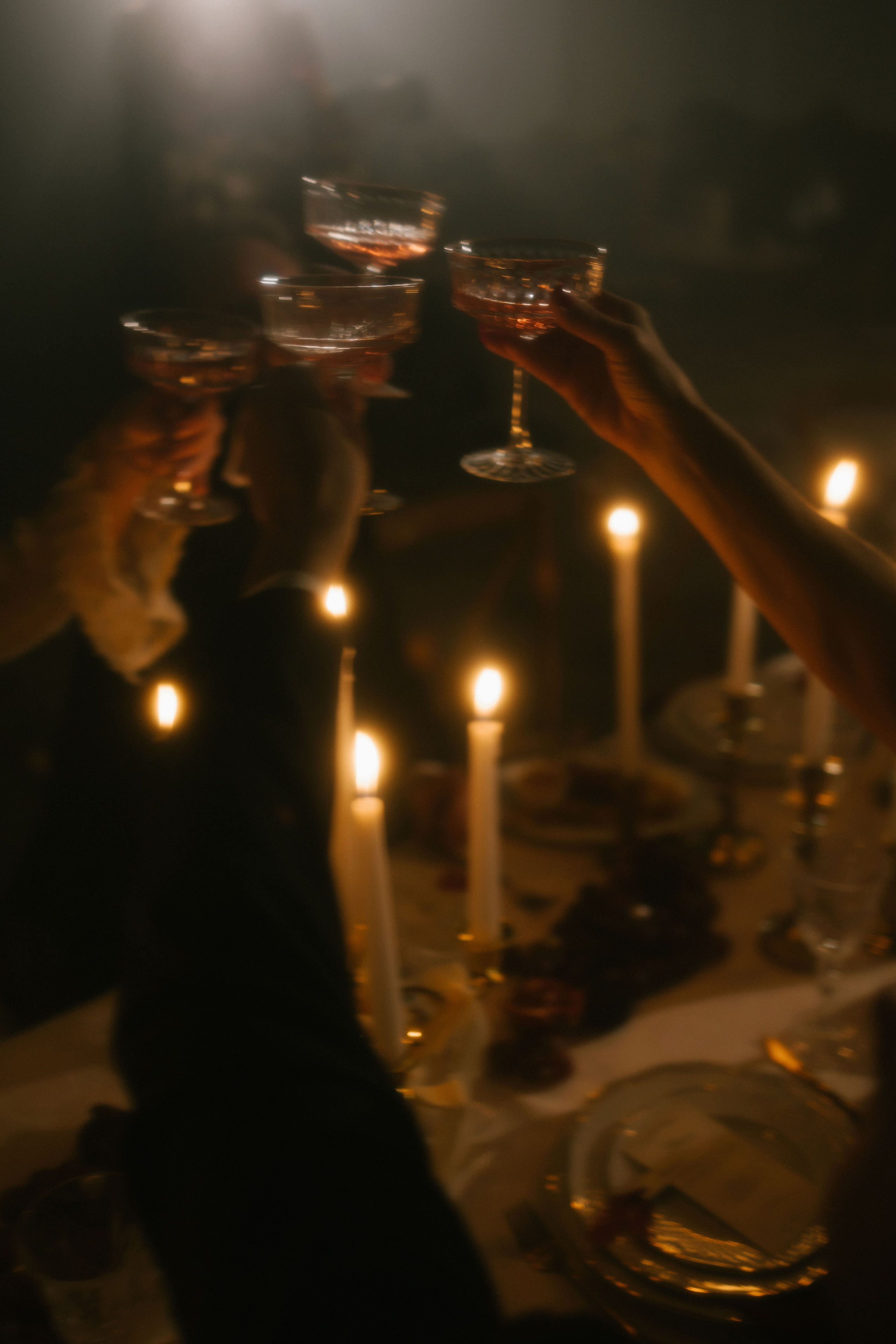 При свечах…. Свадебный фотограф в Москве