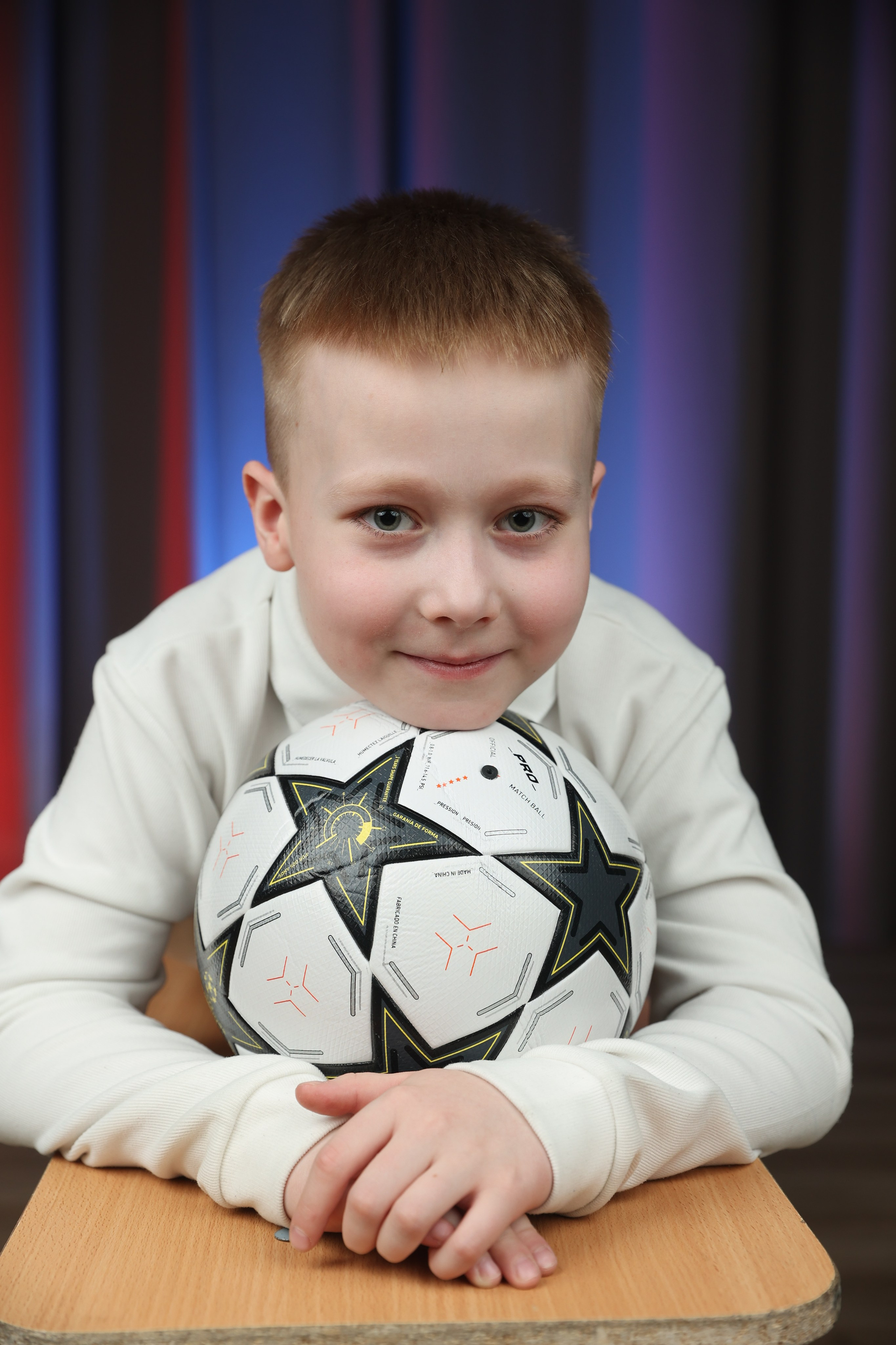 Школьная фотосессия 4 класс. Артём Печерин фотограф в Оленегорске