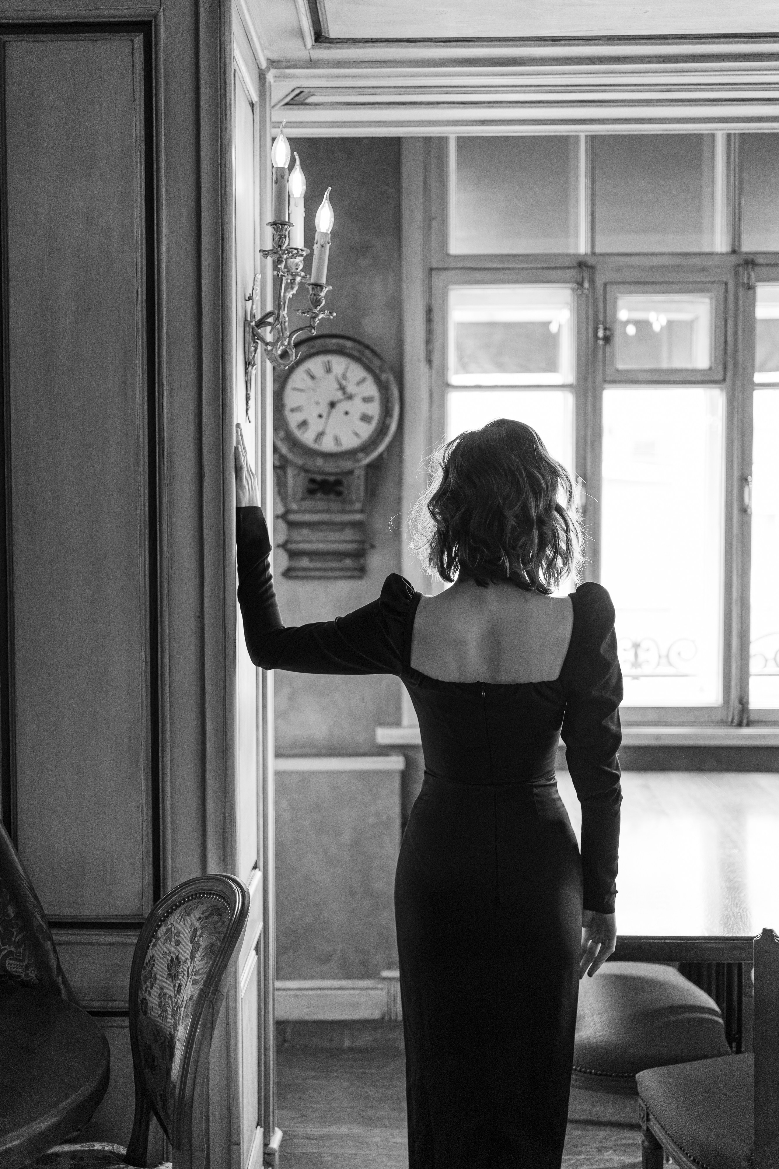 Парижская мелодия II. Главная