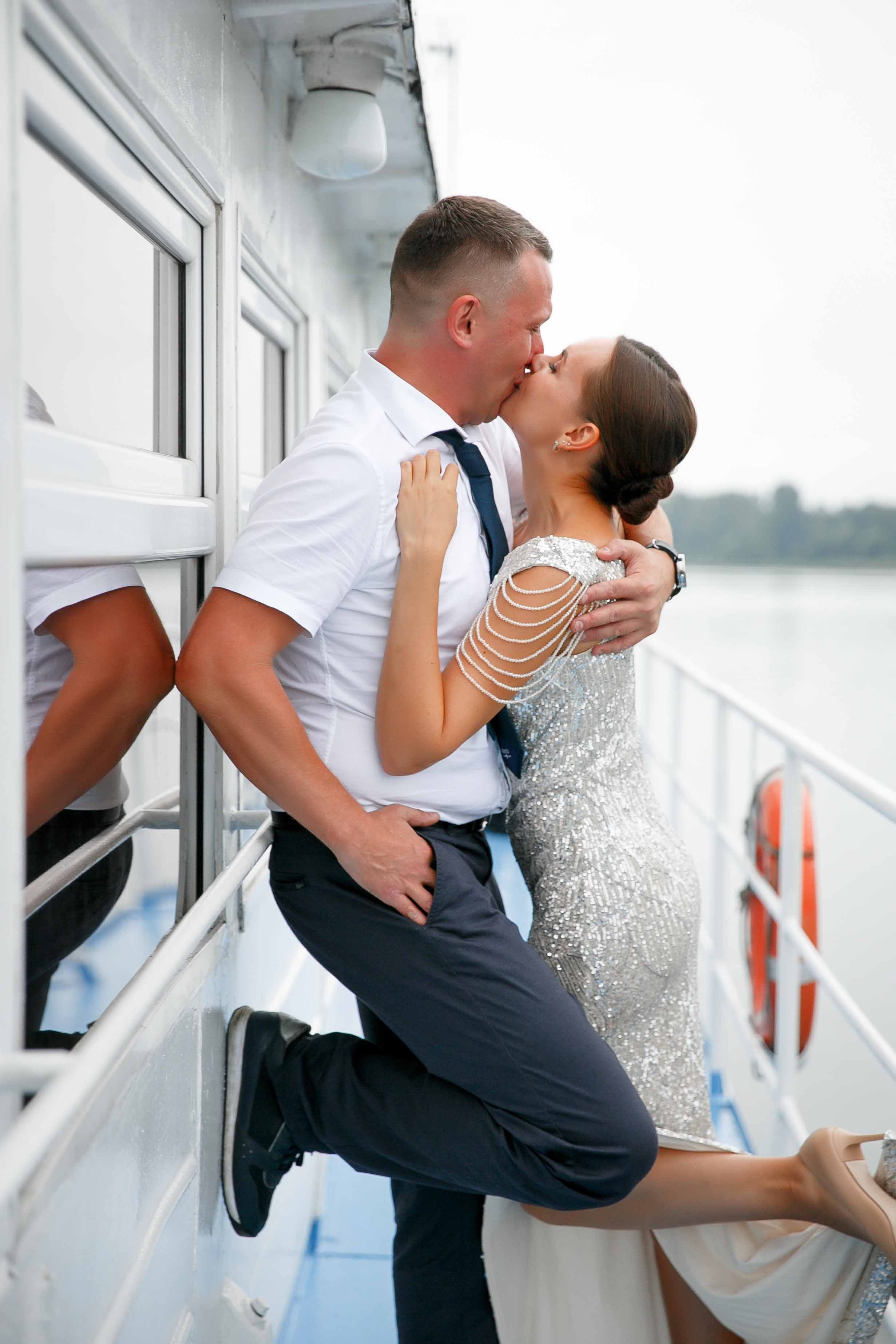 Загс и корабль. Ваш репортажный фотограф Артемий Антонов