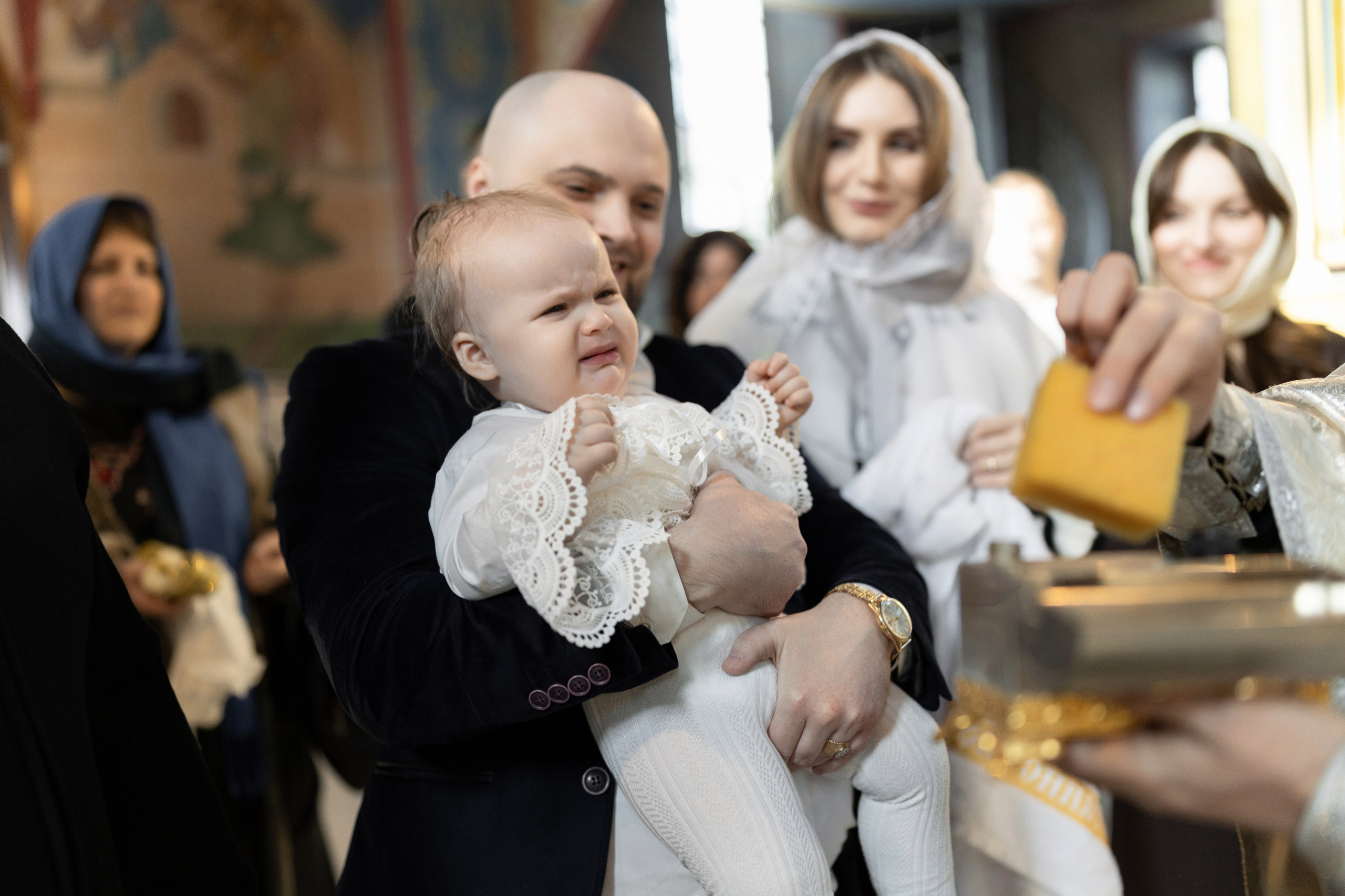 Крещение Есении в морозный и солнечный февраль. Анастасия Безуглова- свадебный фотограф в Таганроге