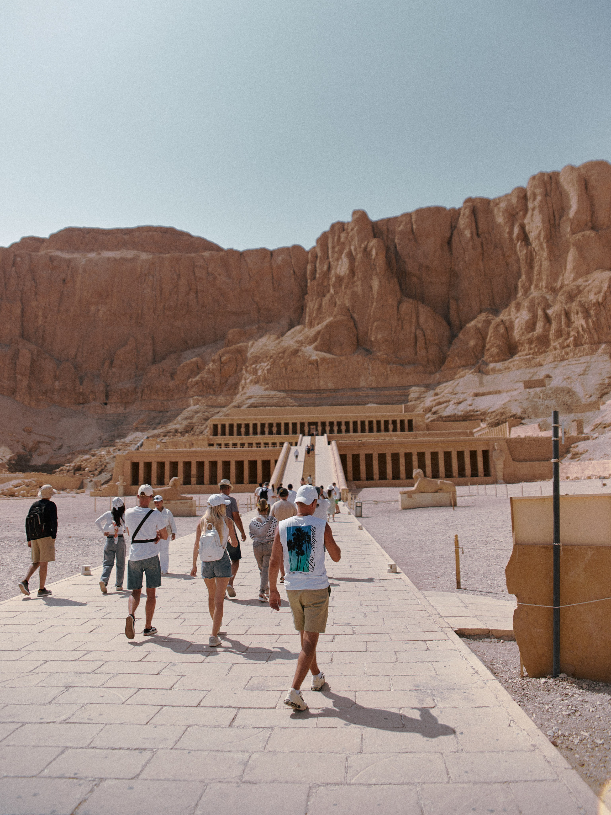 Улицы. Jorgis Talè — photographer, kind person, teacher of arts and other mag