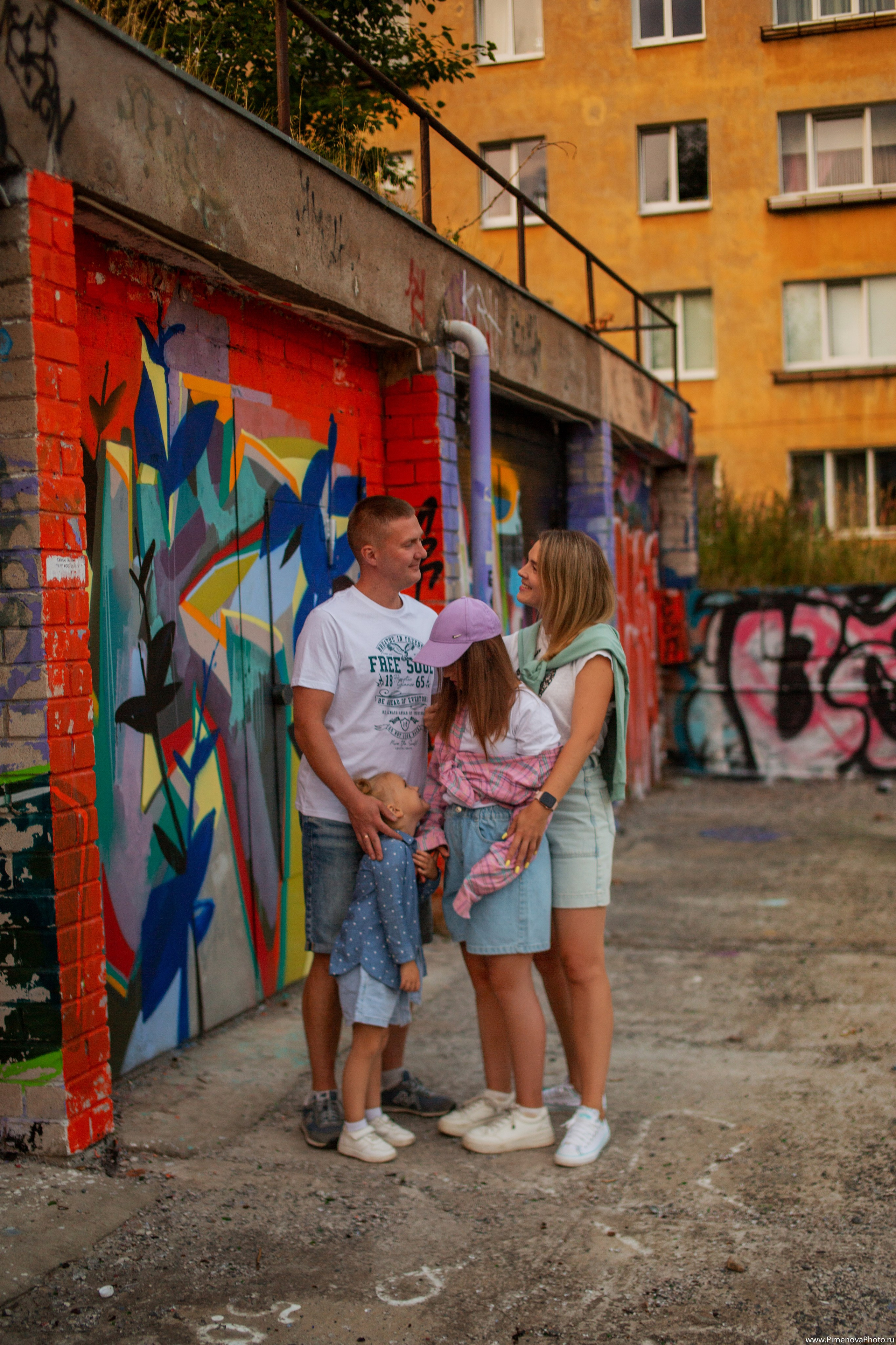 Семейная прогулка. Семейный и детский фотограф в Петрозаводске