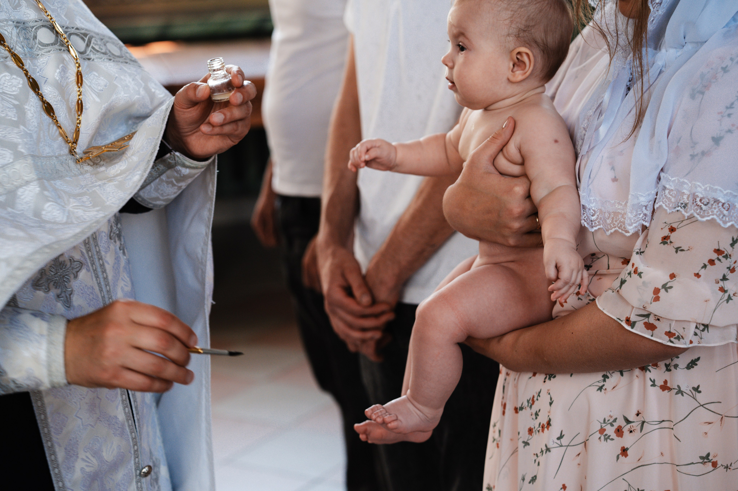 Таинство Крещения Дарьи (Храм Преполовения Пятидесятницы). Фотограф Ярута Оксана / Ростов-на-Дону