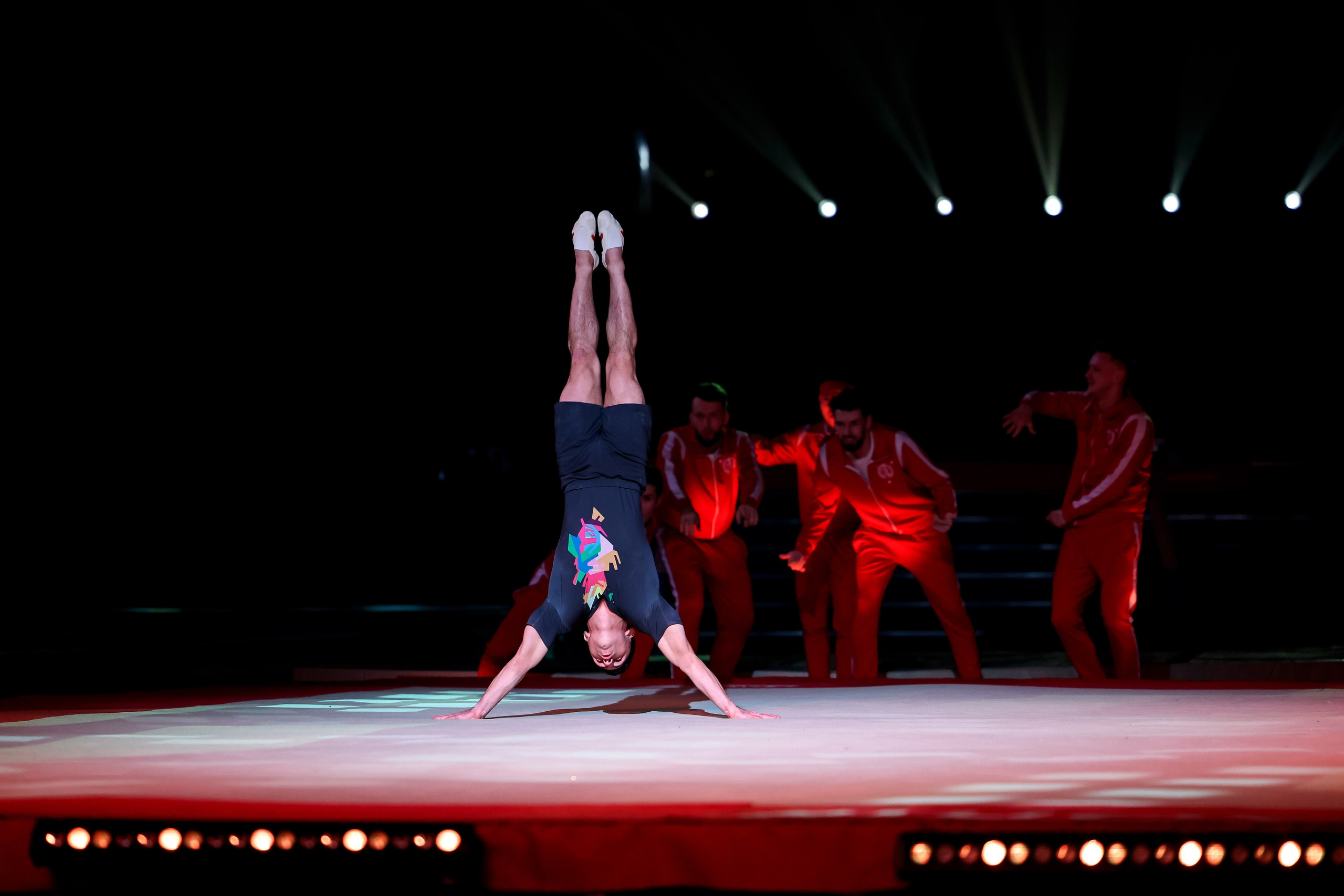 «Дуэль» Шоу Светланы Хоркиной 07.04.2024. Спортивный и репортажный фотограф Антон Тереханов