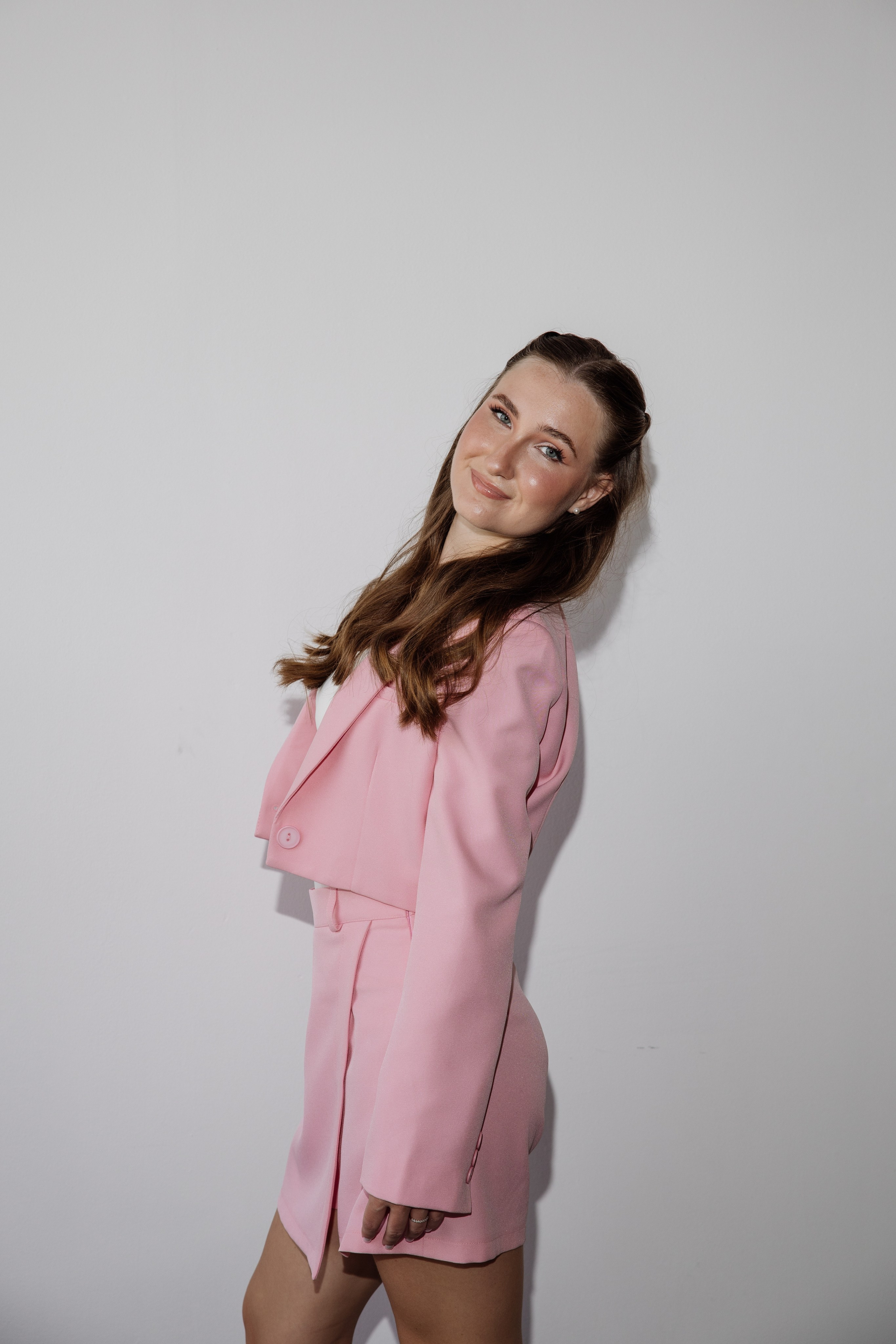 Арине 18. Свадебный фотограф