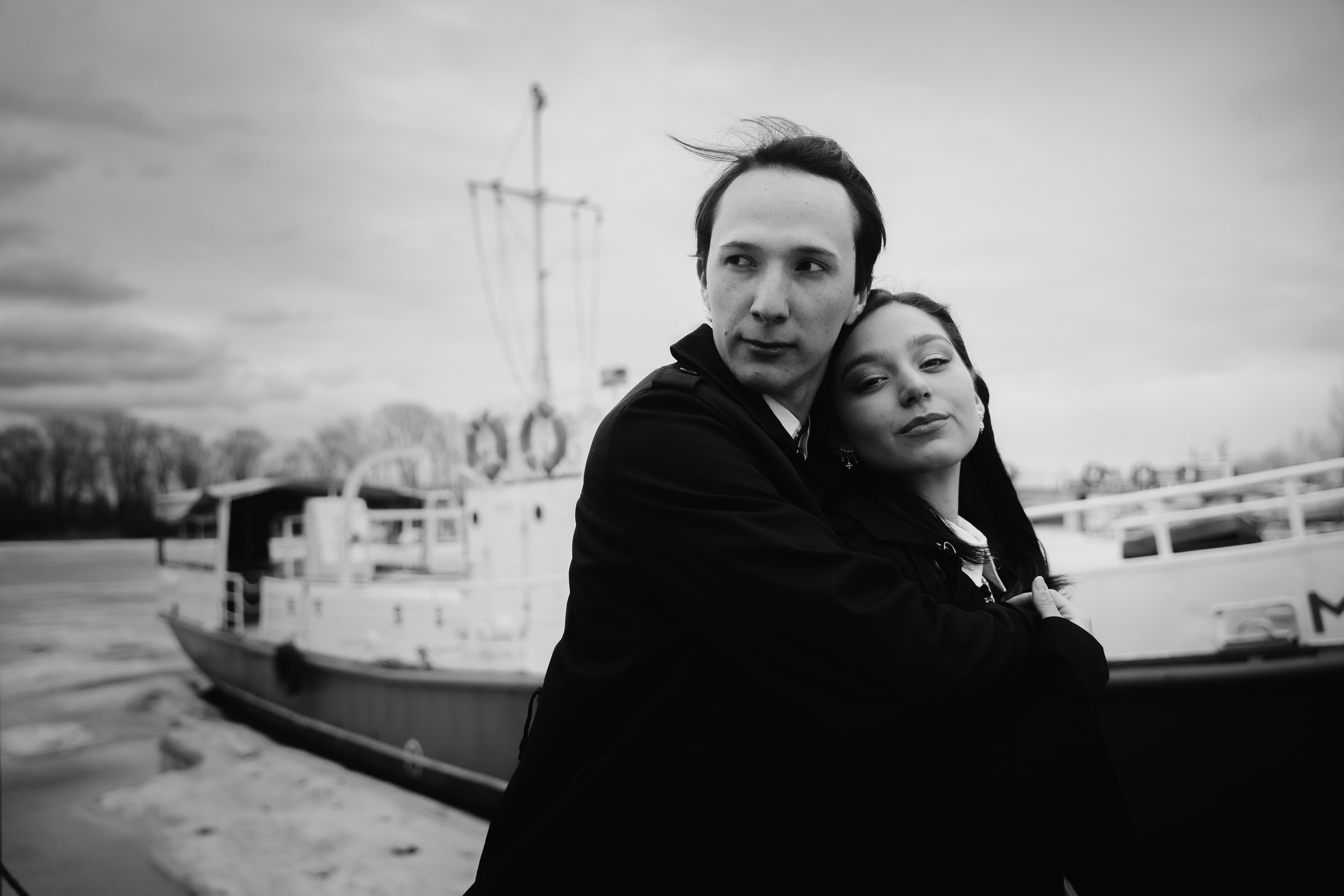 Азат и Маня. Главная