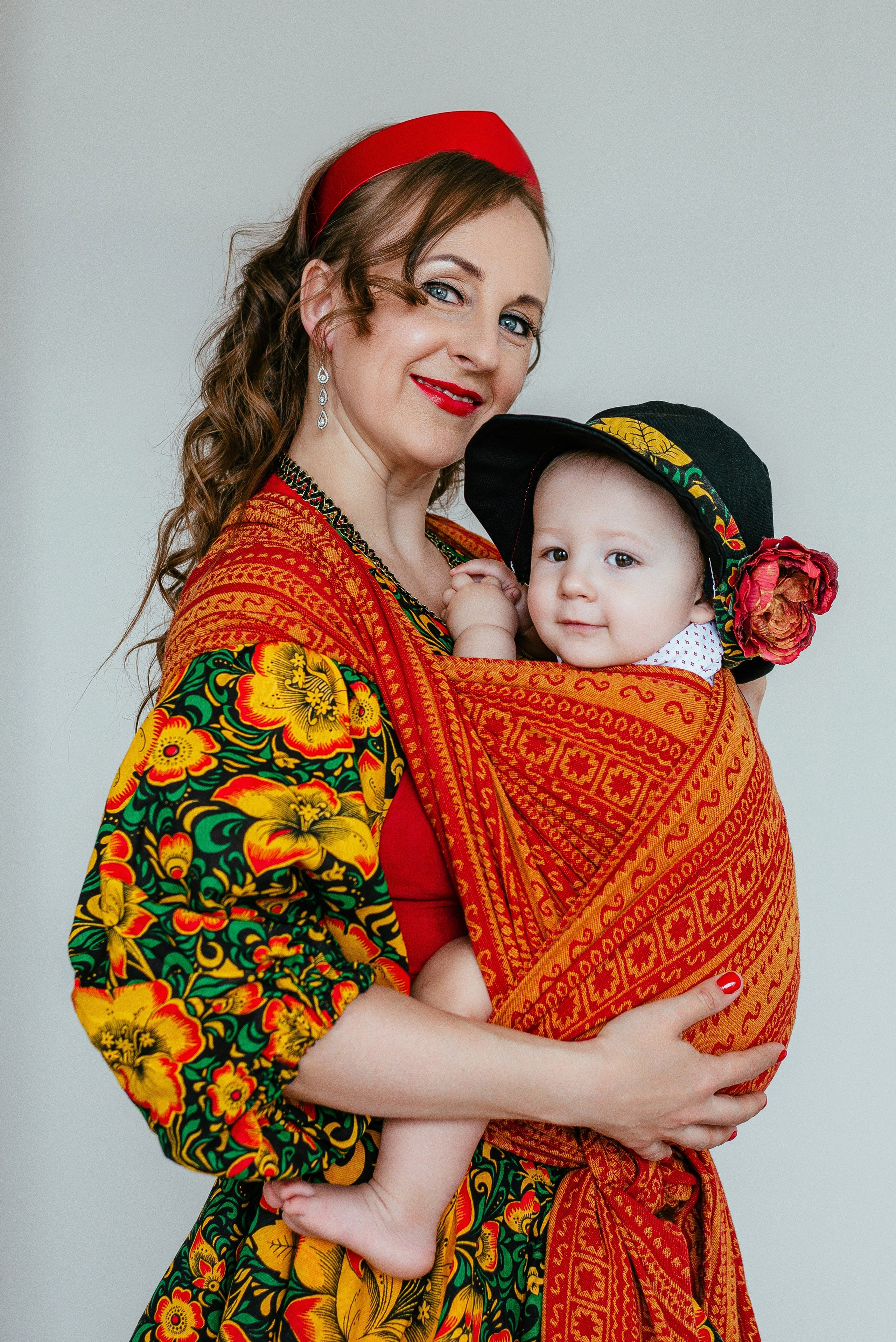 Слингомама Иваново 2025. Семейный и детский фотограф Иваново Ксения Азаренкова