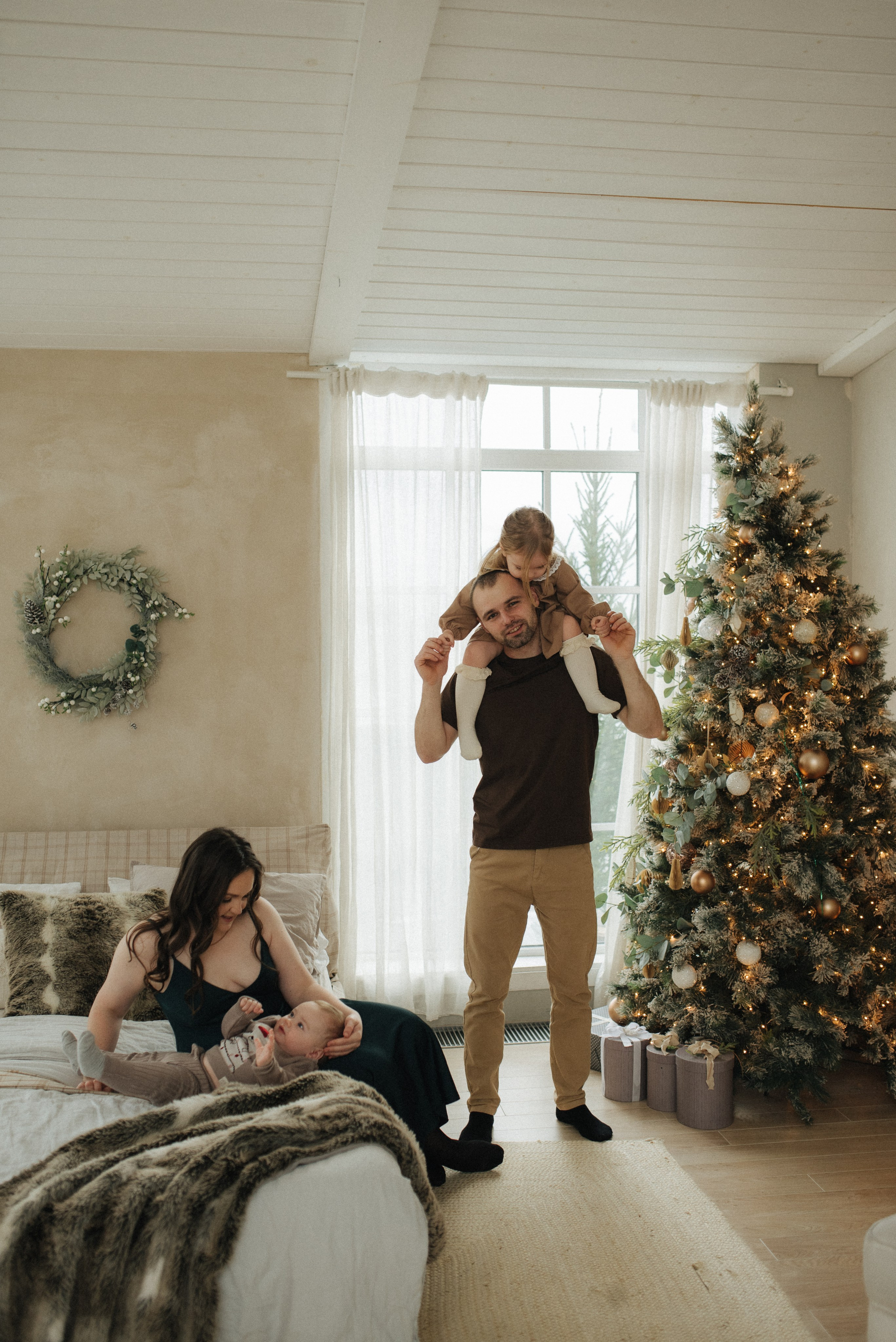 Новогодняя в студии. Фотограф в Санкт-Петребурге и в Великих Луках Волченкова Екатерина