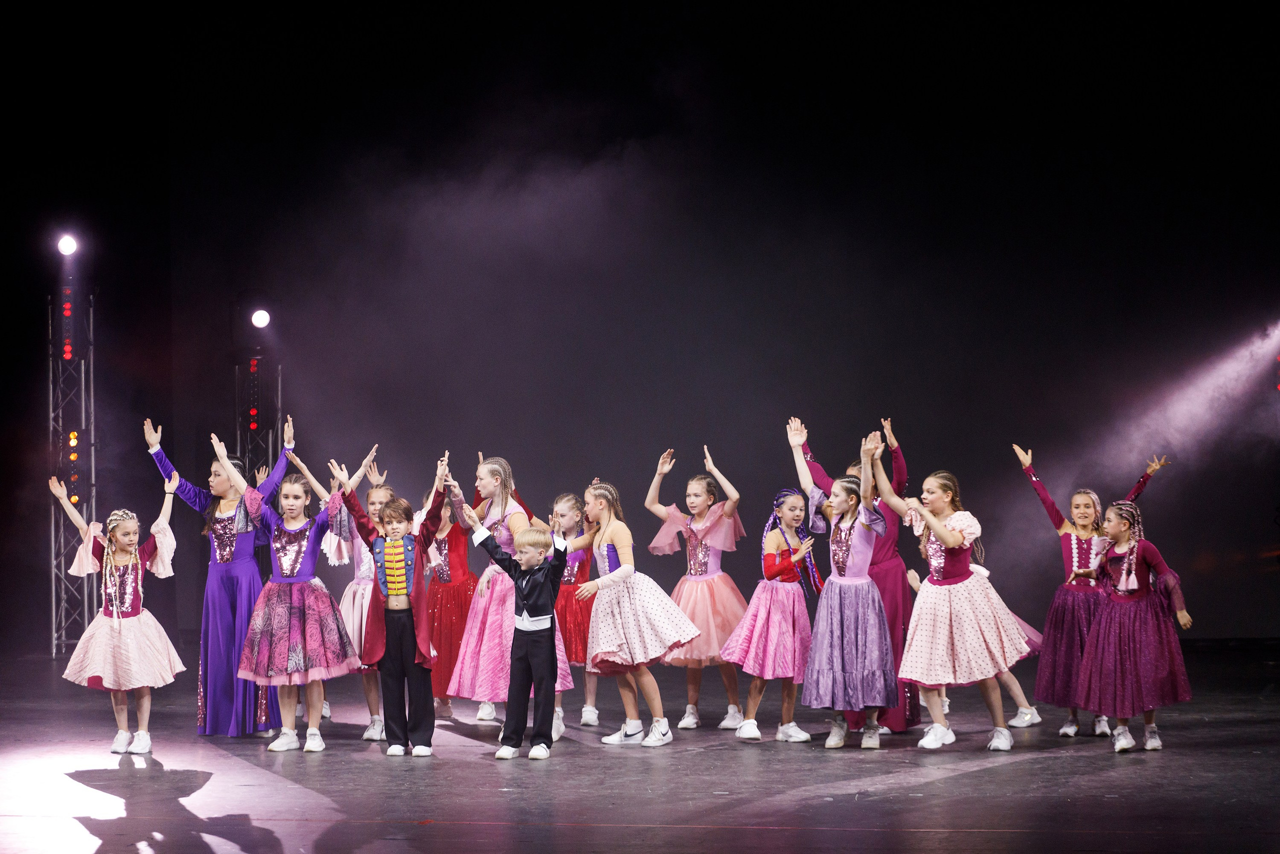 Отчётный концерт TODES Пермь. Фотограф Дмитрий Молчанов | Фотограф Пермь | Фотограф