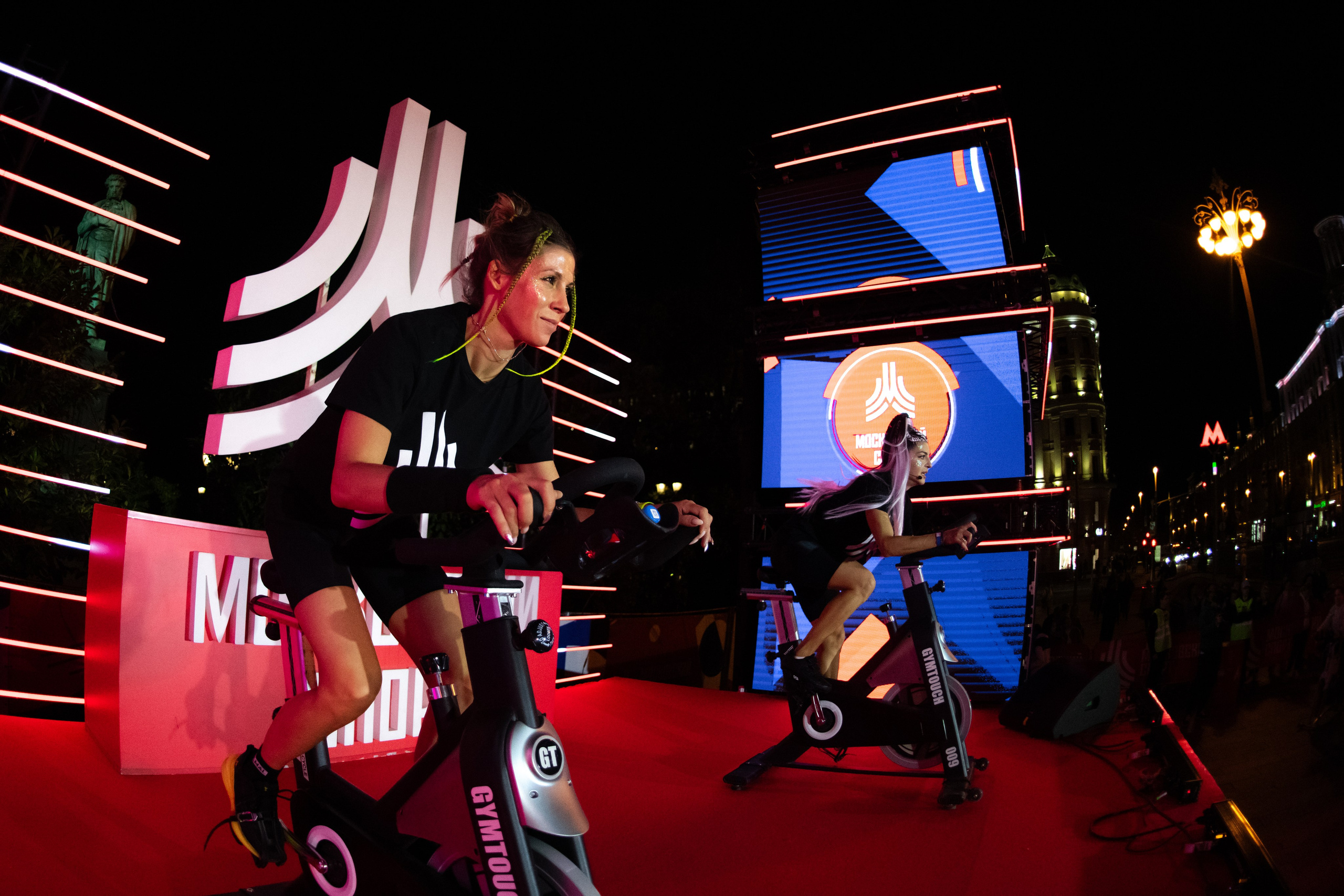 Ночь СПОРТА. ДИНА МИХНЕВА спортивный фотограф Москва