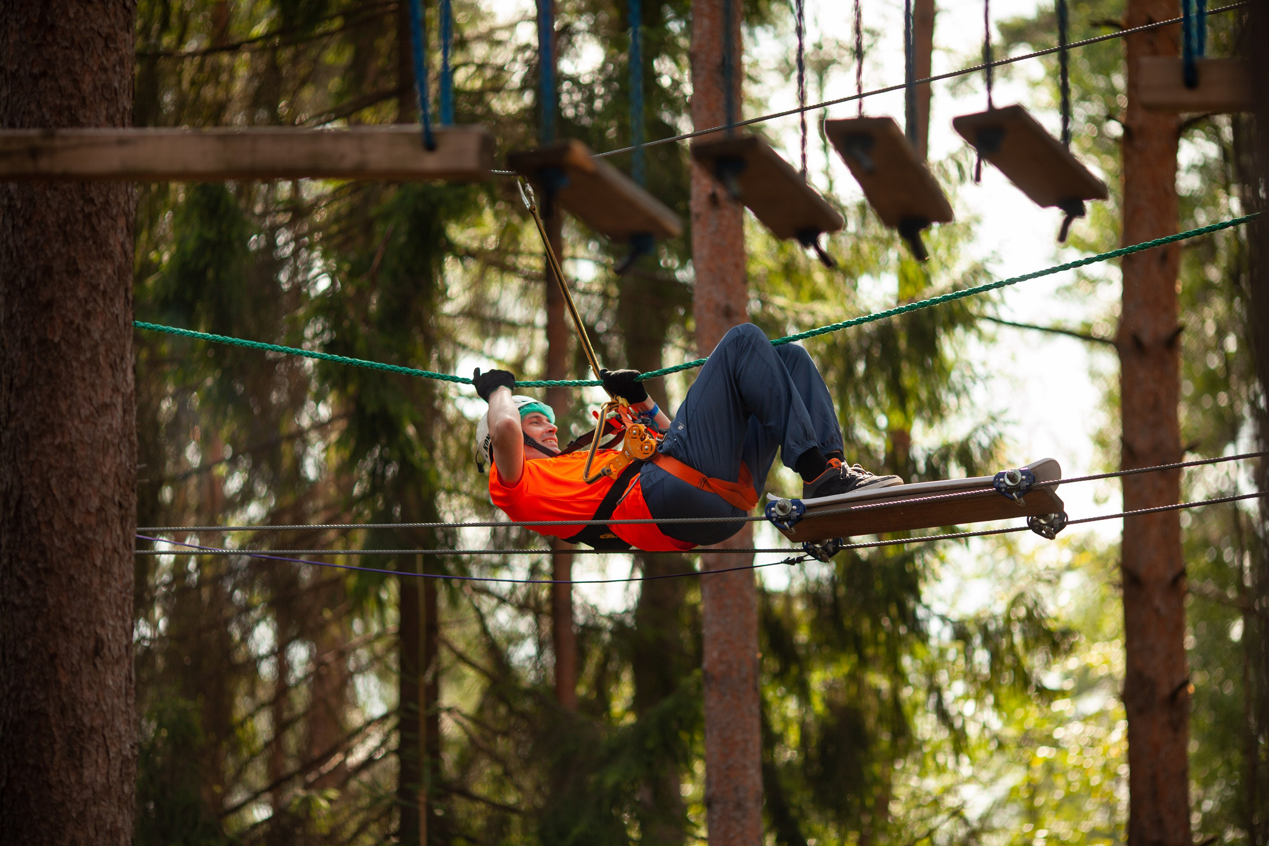 Аметист — тимбилдинг. Двойняшки-фотографы Анна и Анастасия в Санкт-Петербурге