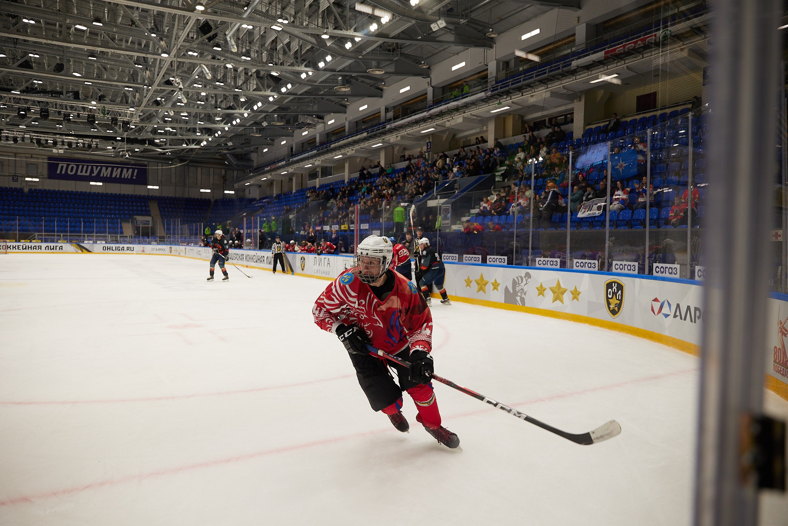 Репортаж. Офицерская хоккейная лига 2025 год. Спортивный фотограф Некрасов Денис