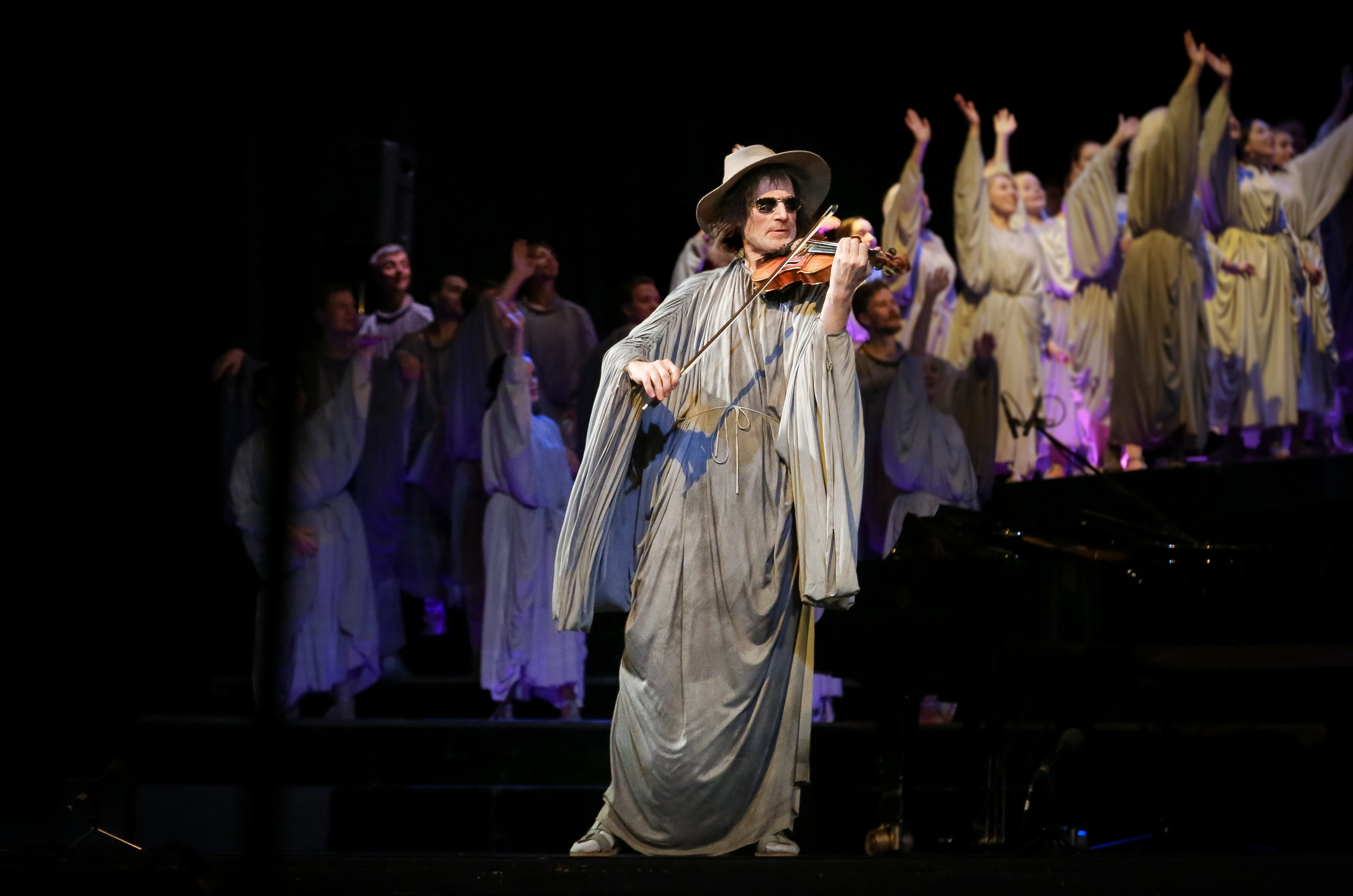 «О, Моцарт! Моцарт…» в Новой опере. Дарья Письменюк / Darya Leitstern — фотограф, музыкант, журналист, путешественник