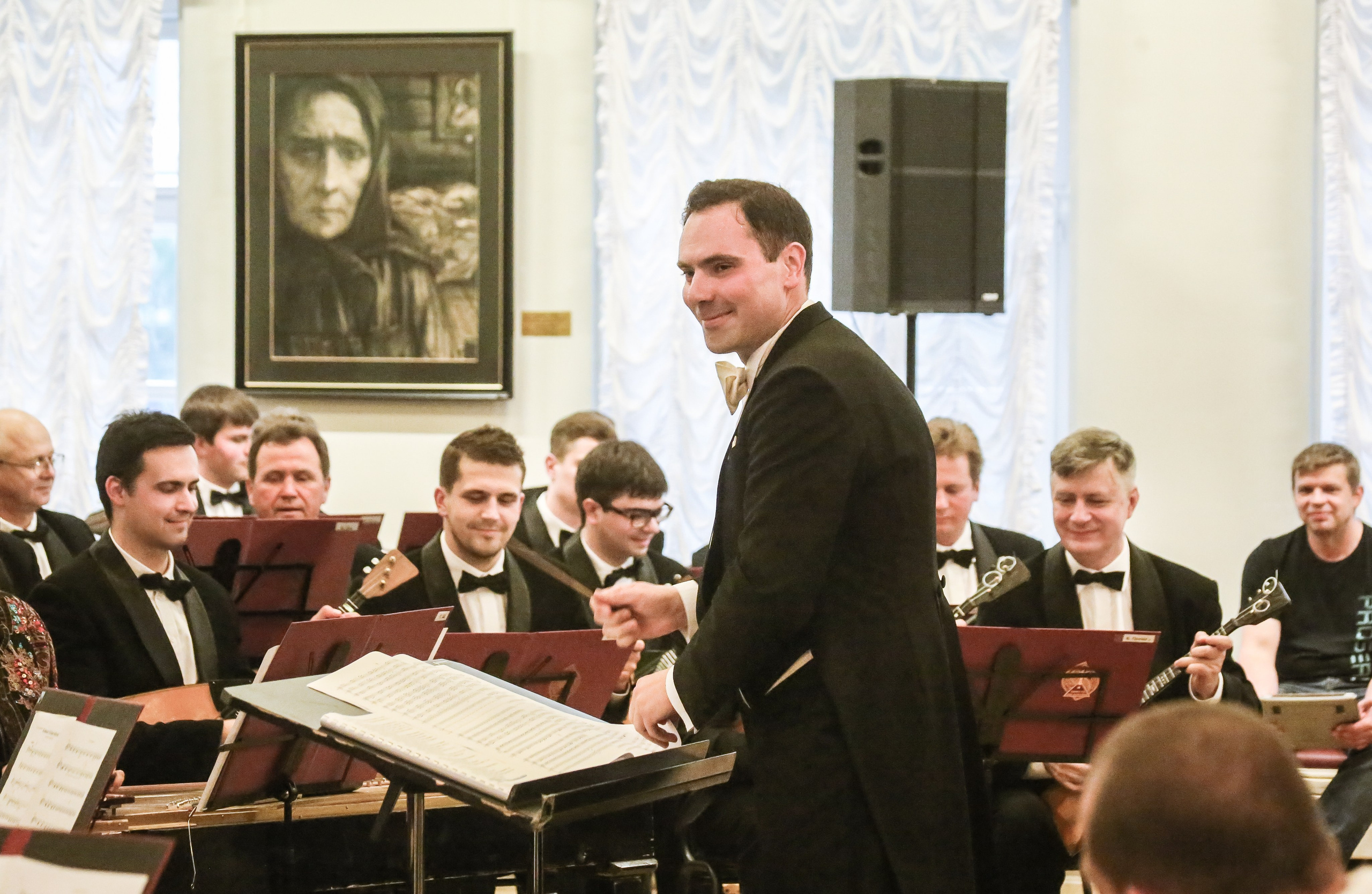 Концерт «Женщинам о женщинах» в галерее Глазунова. Дарья Письменюк / Darya Leitstern — фотограф, музыкант, журналист, путешественник