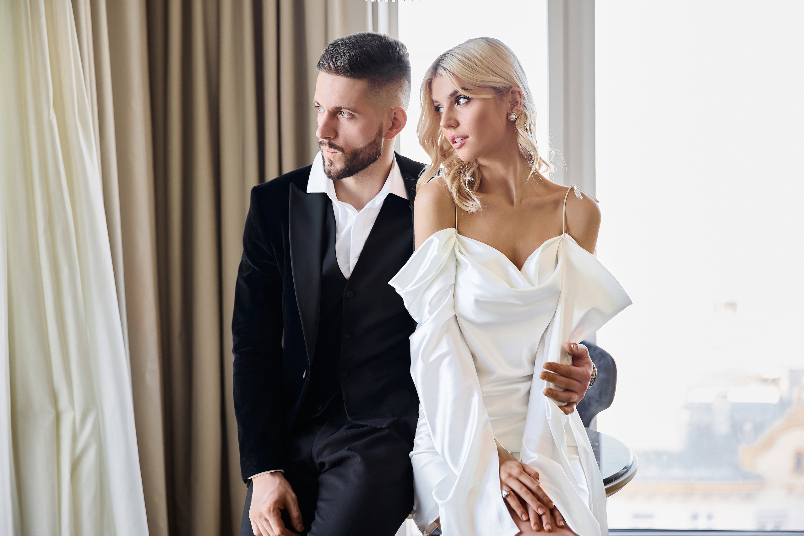 Виктория и Денис. Сборы в отеле «Marriott Imperial Plaza». Свадебный фотограф в Москве и Подмосковье