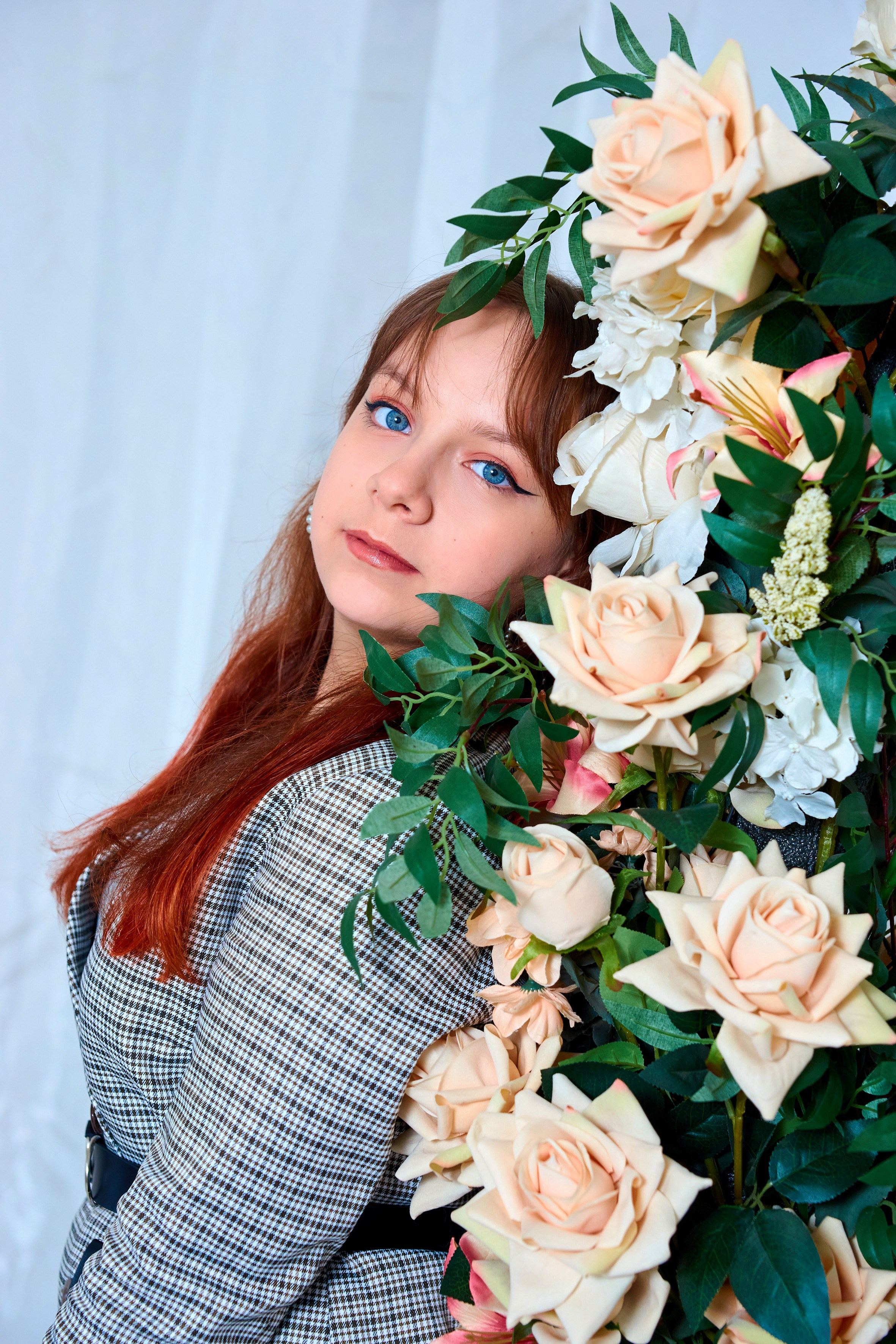 Студийная съёмка. 11 класс. Весна. Childrenfoto.ru