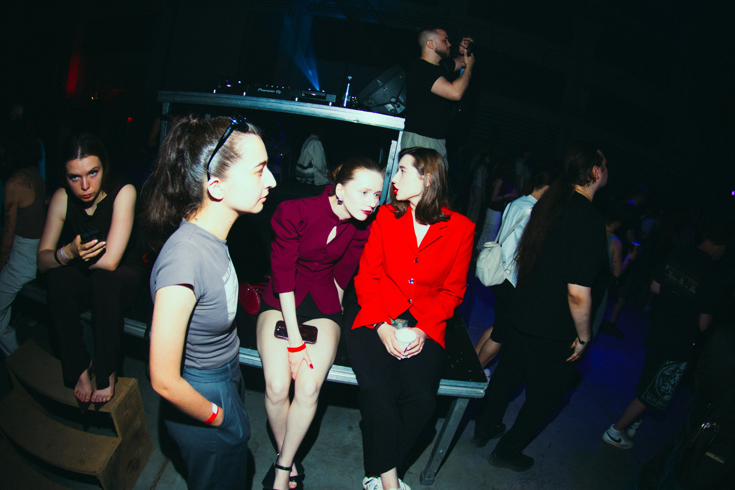 Идентичность 26. Портретный и репортажный фотограф в Перми Даня Рокер