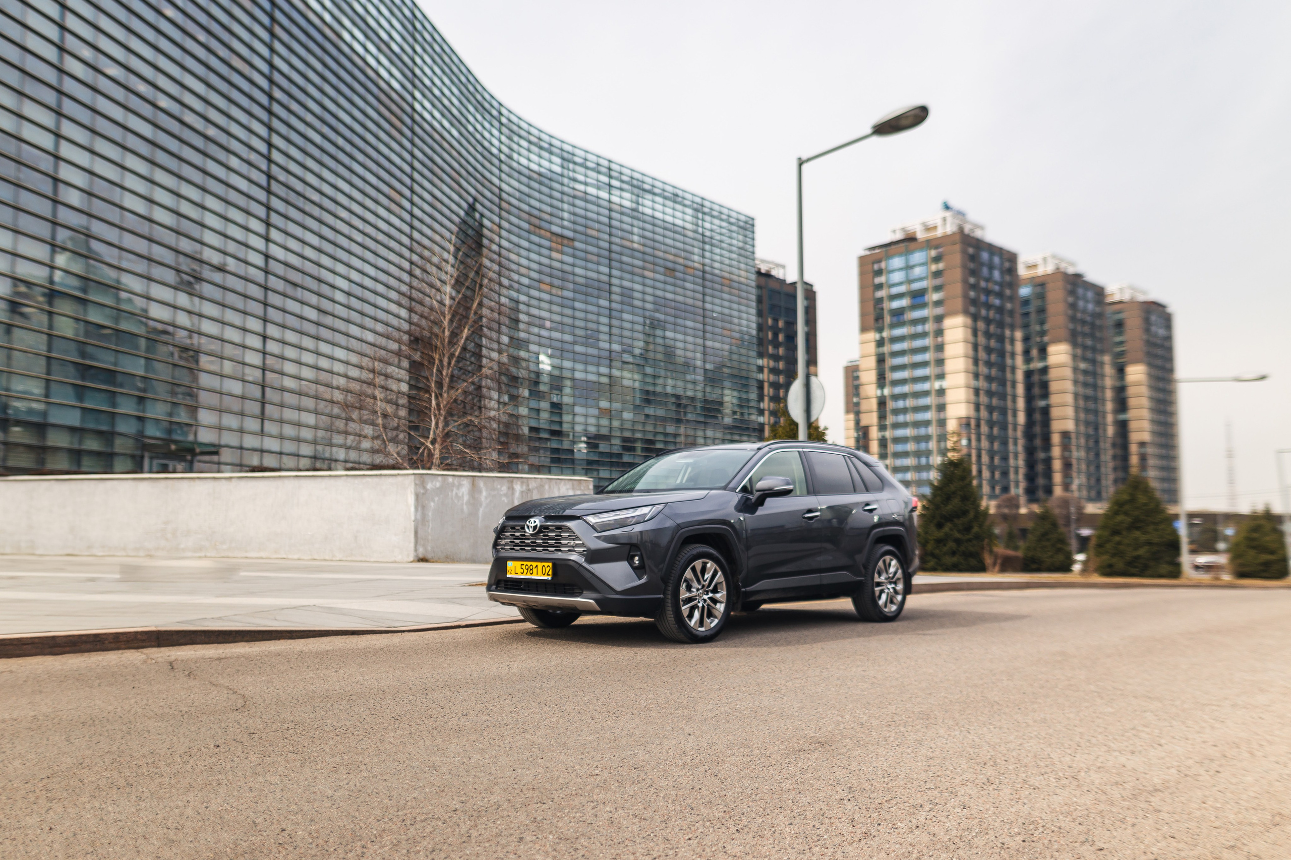 Автомобильная фотосъёмка. Рекламный и портретный фотограф в Алматы — Серекпаев Танирхан