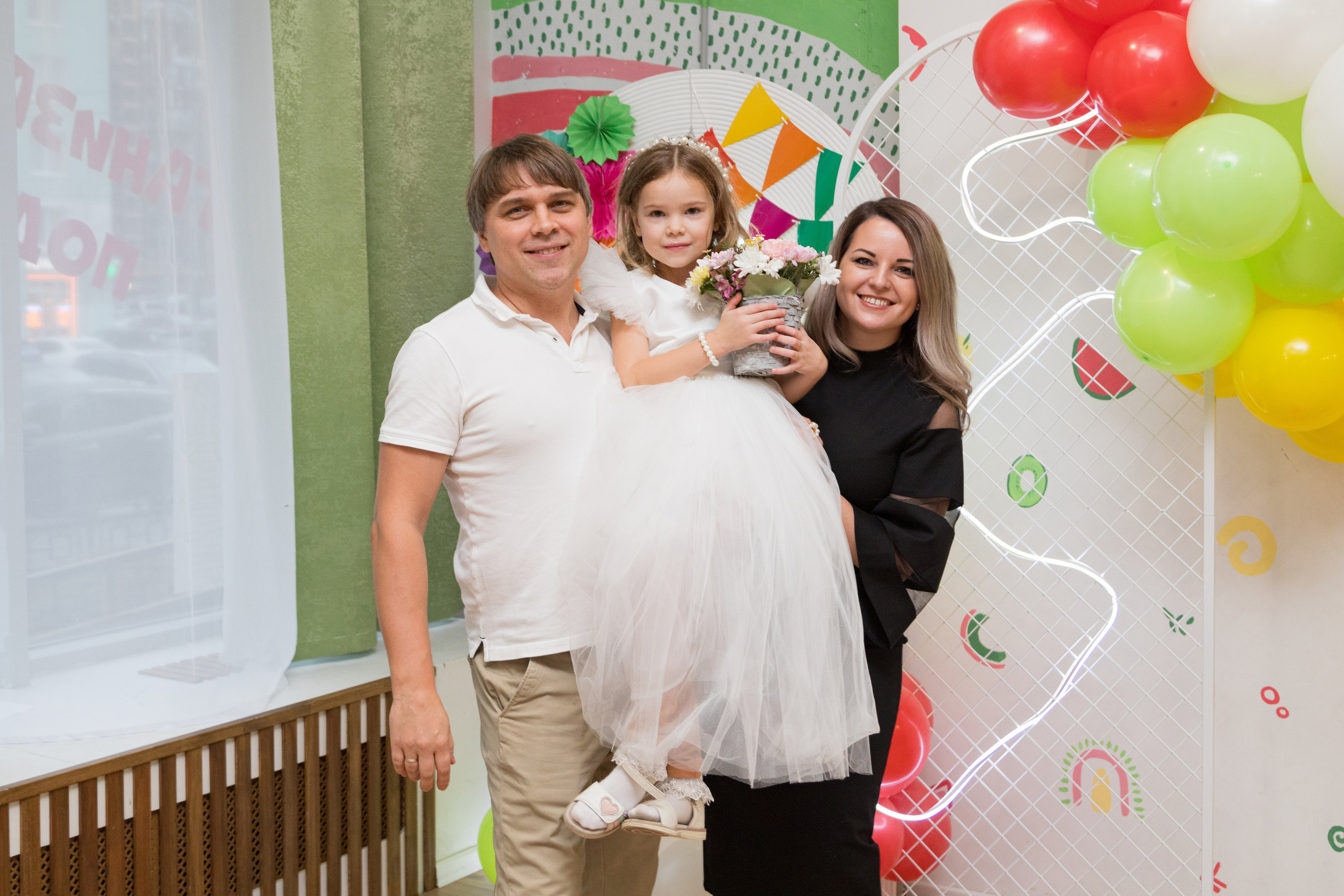 День рождения Василисы в Avocado friends, 6 лет. Детский и контент фотограф Надя Волкова Санкт-Петербург