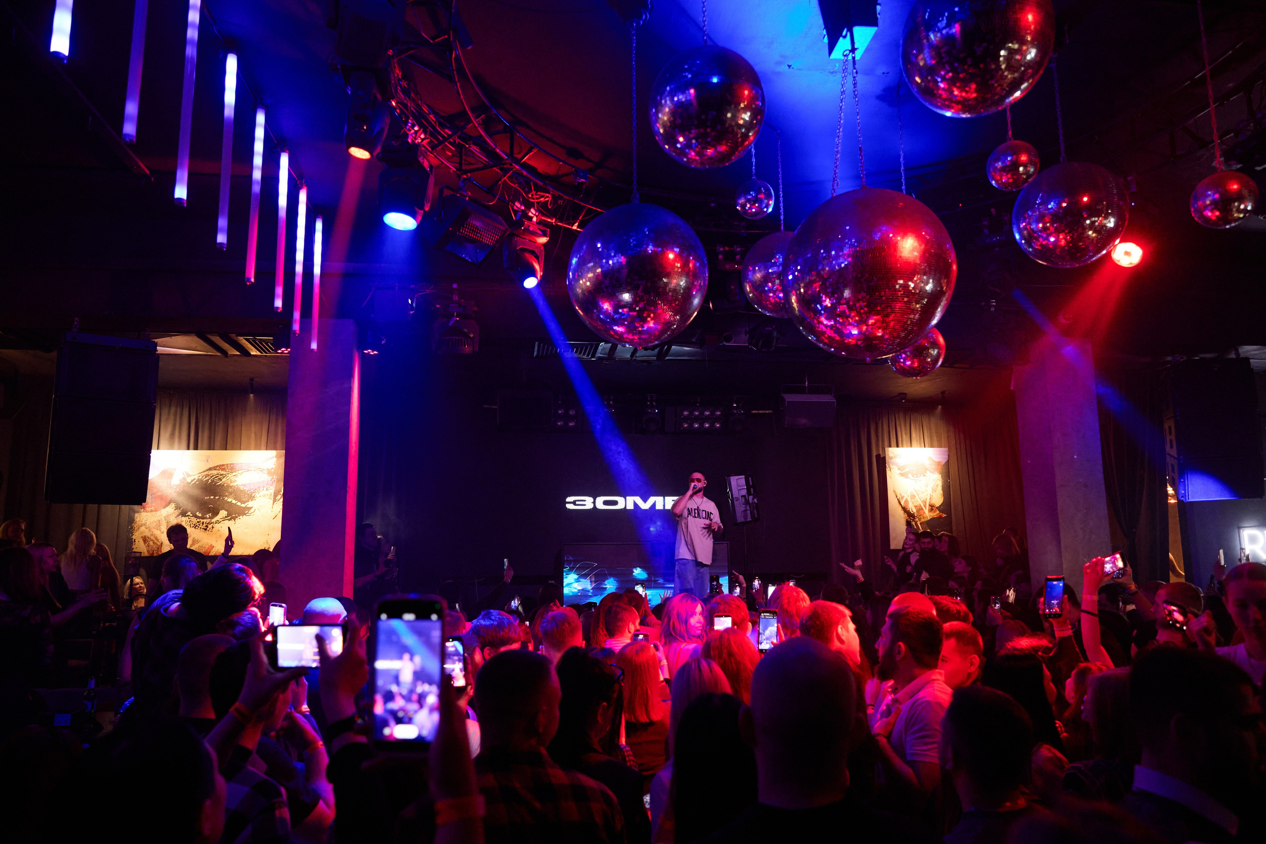 Концерт Зомба в Норильске в ночном клубе «Рублев». Свадебный и семейный фотограф в Ульяновске, Норильске, Казани — Орешина Елена
