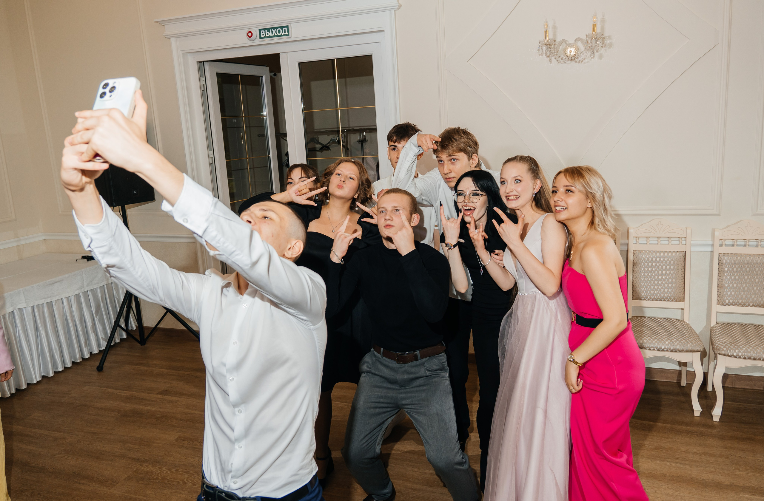 Школьные выпускные, линейки, банкеты. Семейный и LifeStyle фотограф в Жигулевске и Тольятти Рустам Ханмурзин