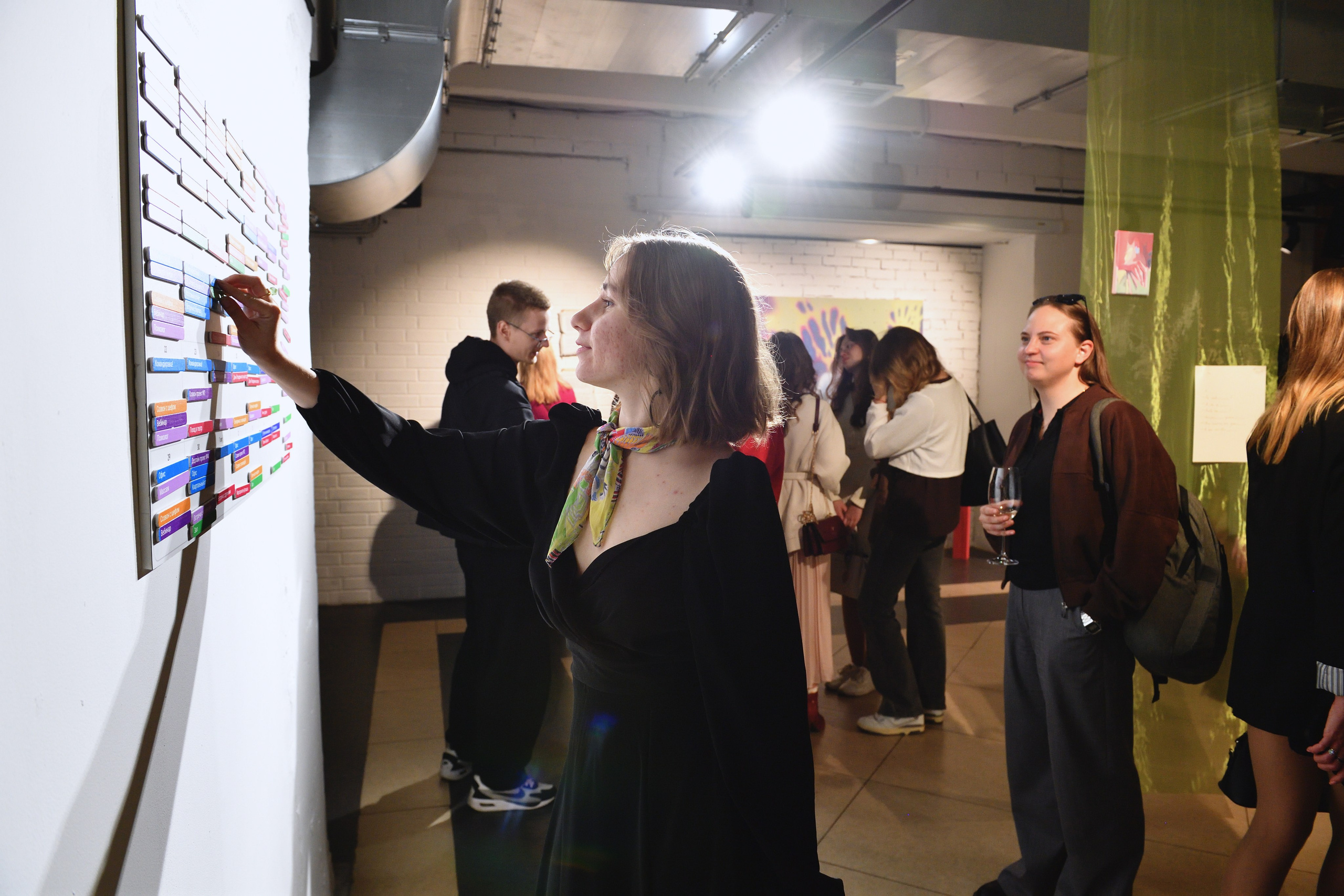 У (единение) дуэтная выставка. Современный художник в Москве Анастасия Малиновская