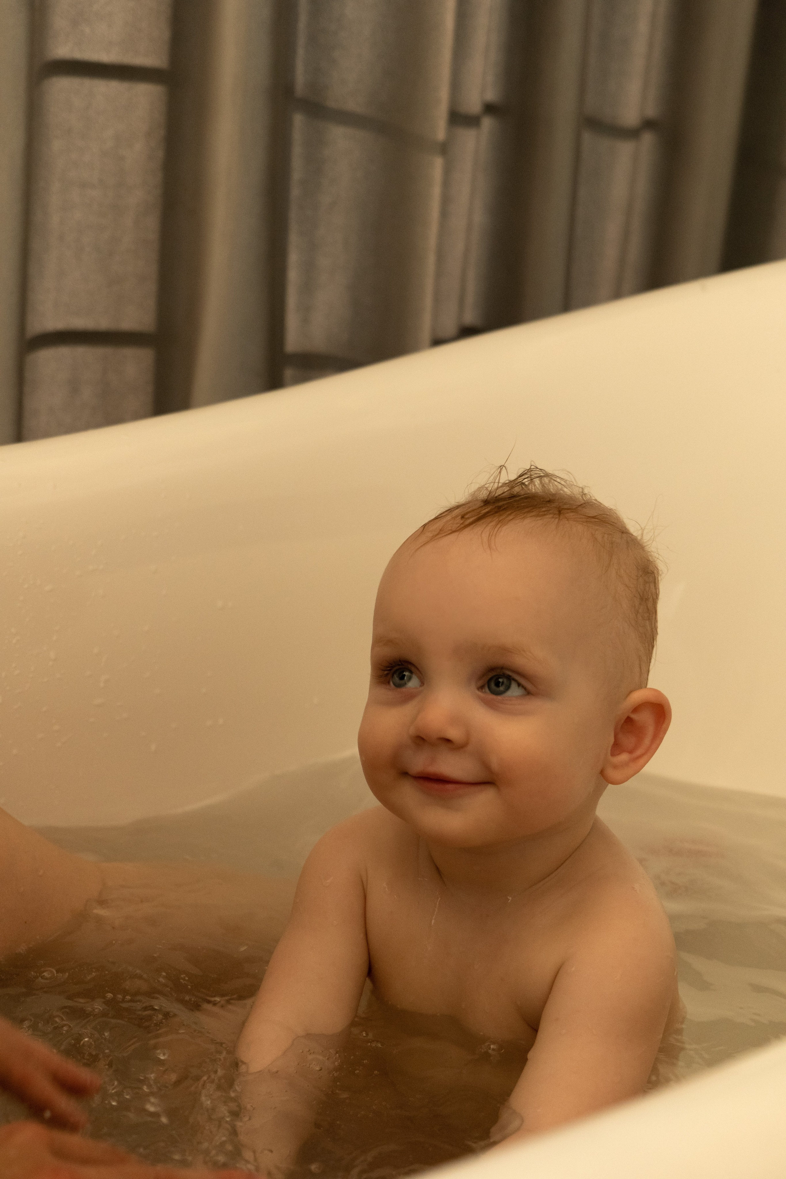 Алисе 1 год. Фотограф видеограф Ольга Василевская