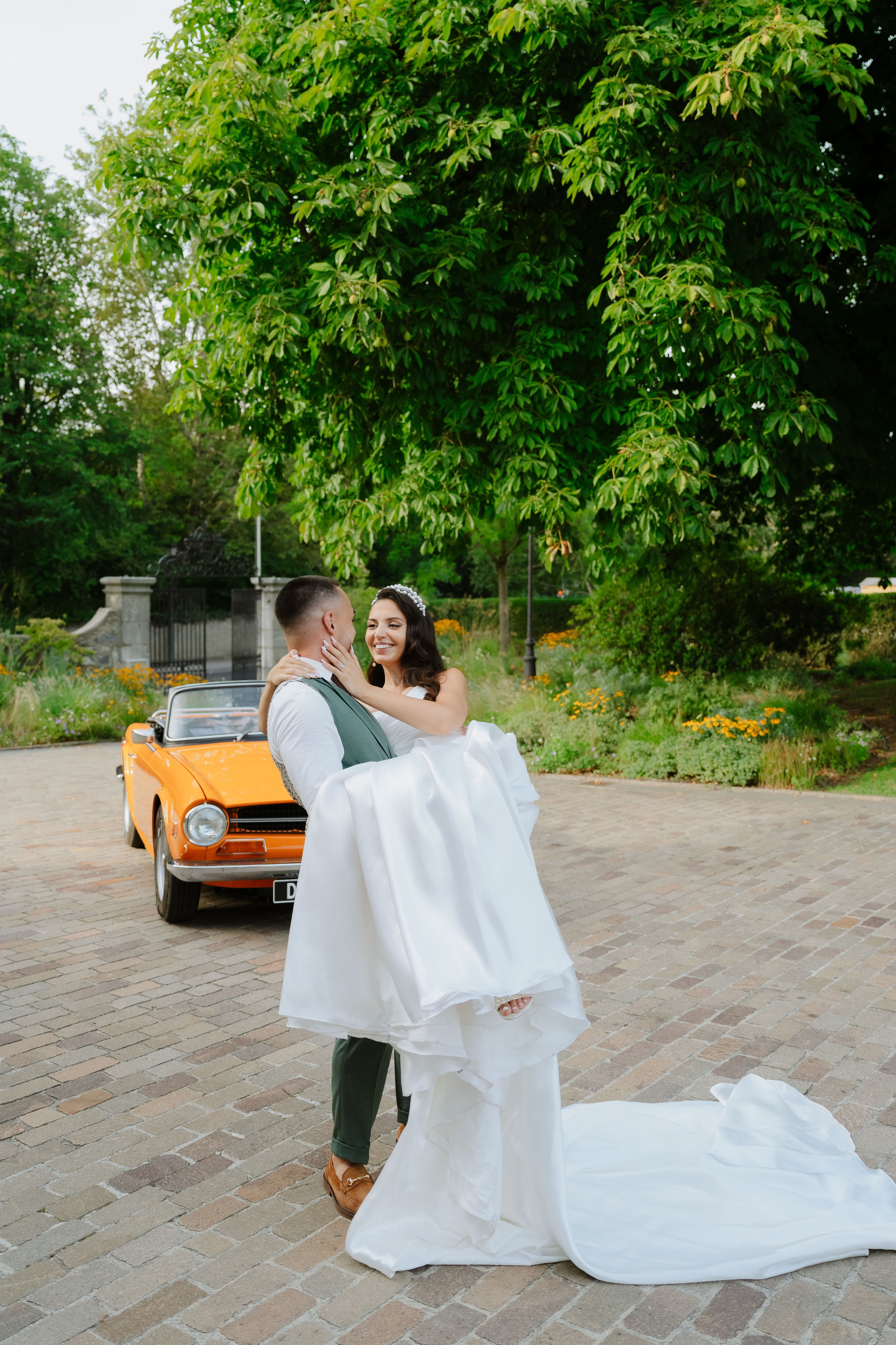 Wedding Photographer Switzerland Geneva Europe. Professional Wedding Photographer Geneva & Romande Switzerland | Tanya Creator