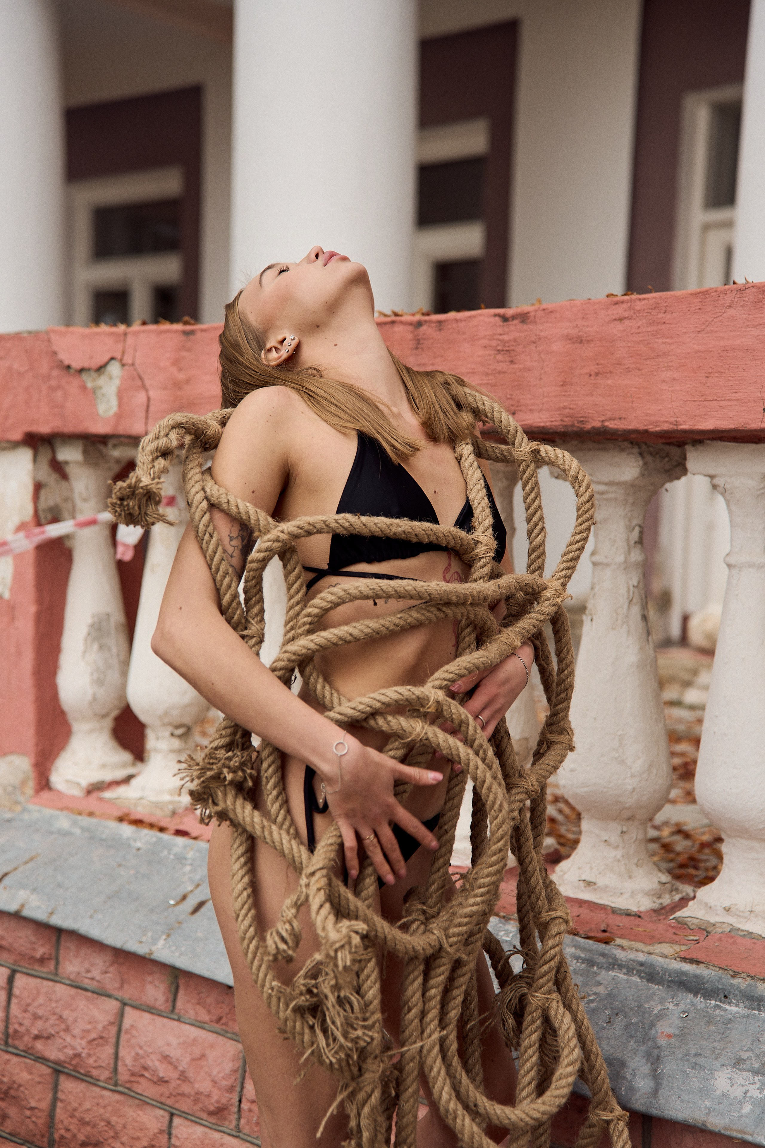 KSYUSHA. Yekaterinburg, Sochi, Istanbul, Tiflis-Bshari Zaana’da fotoğrafçı