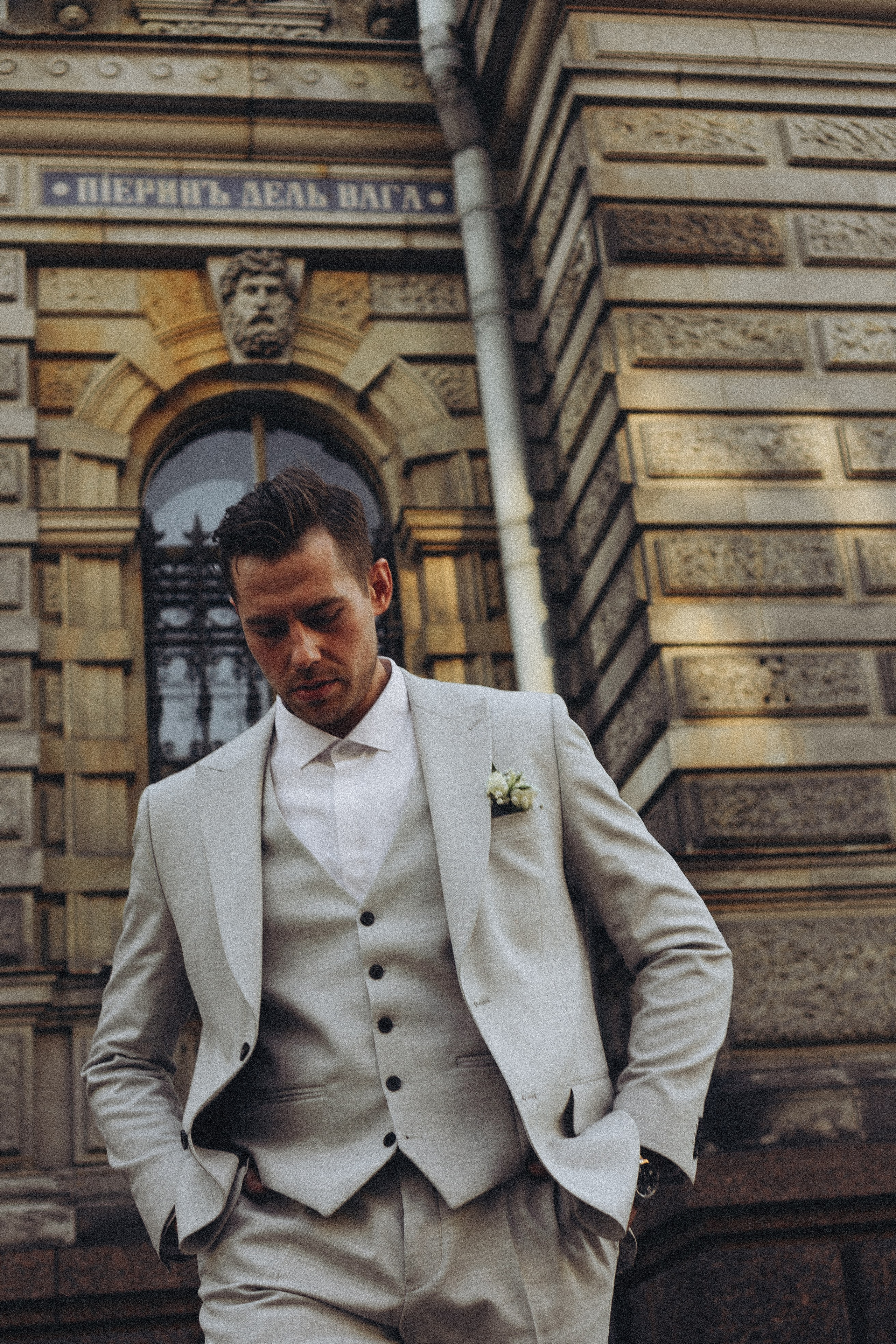 Свадебная сьемка у академии Штиглица. Профессиональный фотограф, Санкт-Петербург — Виктория Богомолова